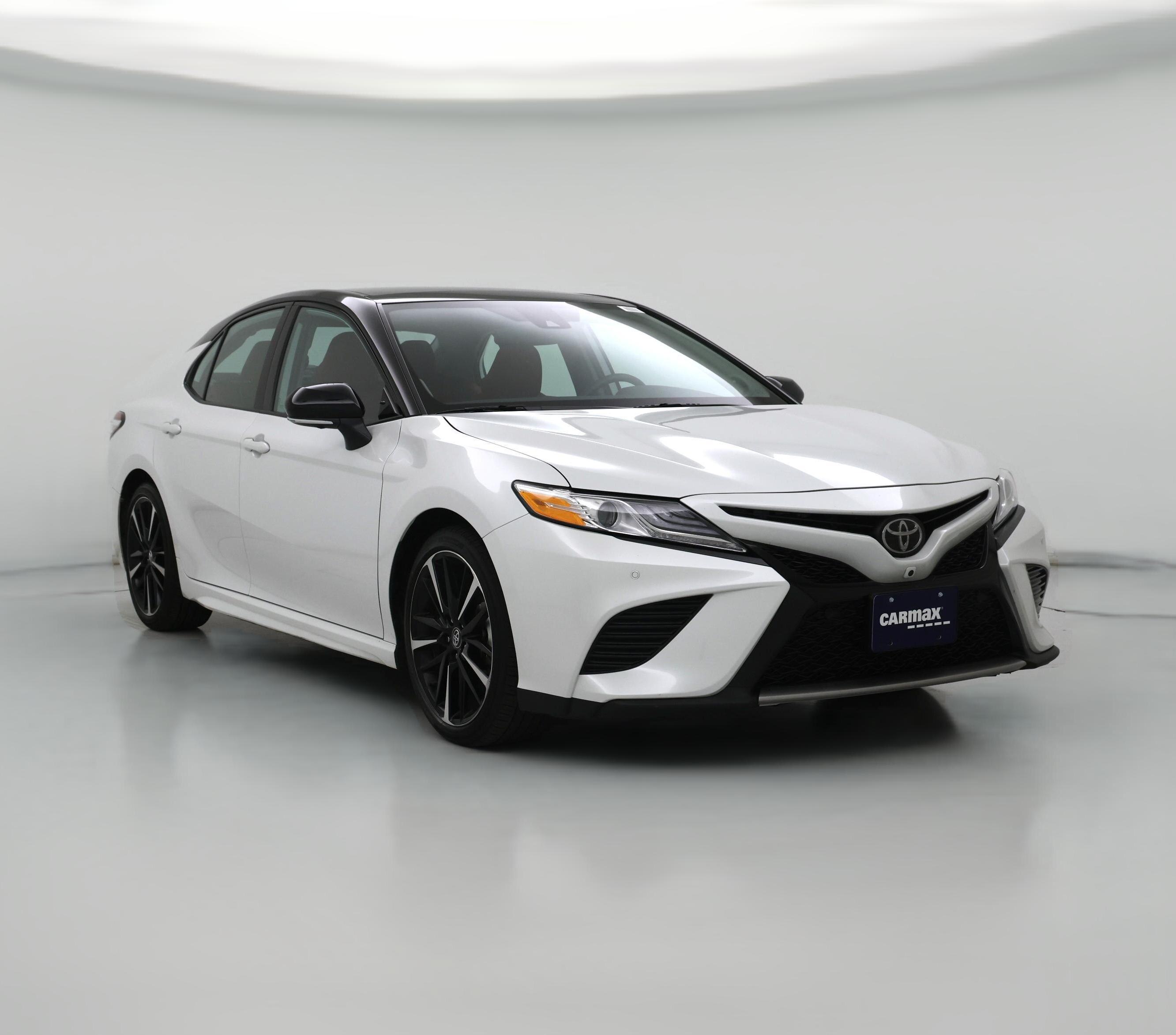 Thumbnail: 2020 Toyota Camry - 1