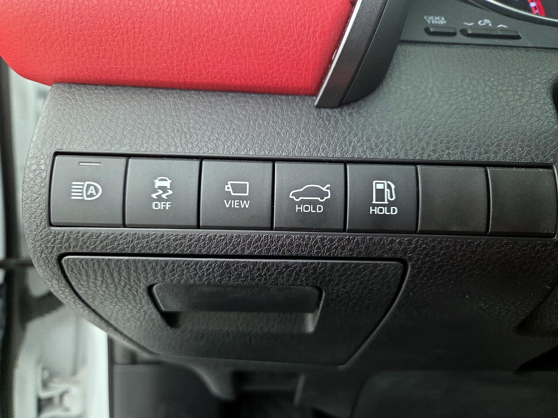 Thumbnail: 2020 Toyota Camry - 13