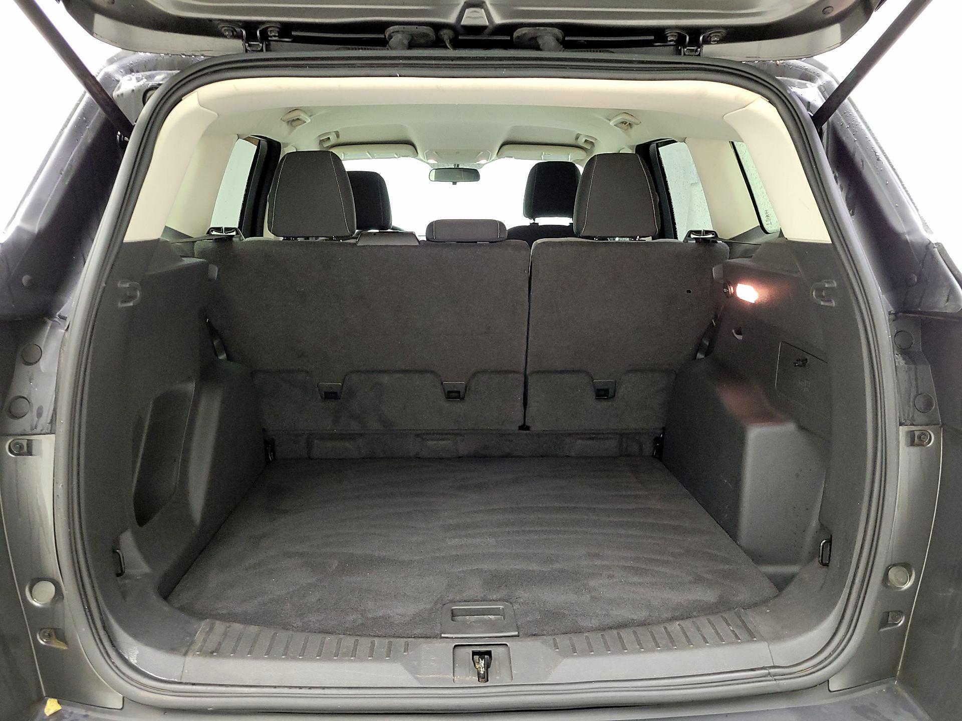 Thumbnail: 2015 Ford Escape - 20