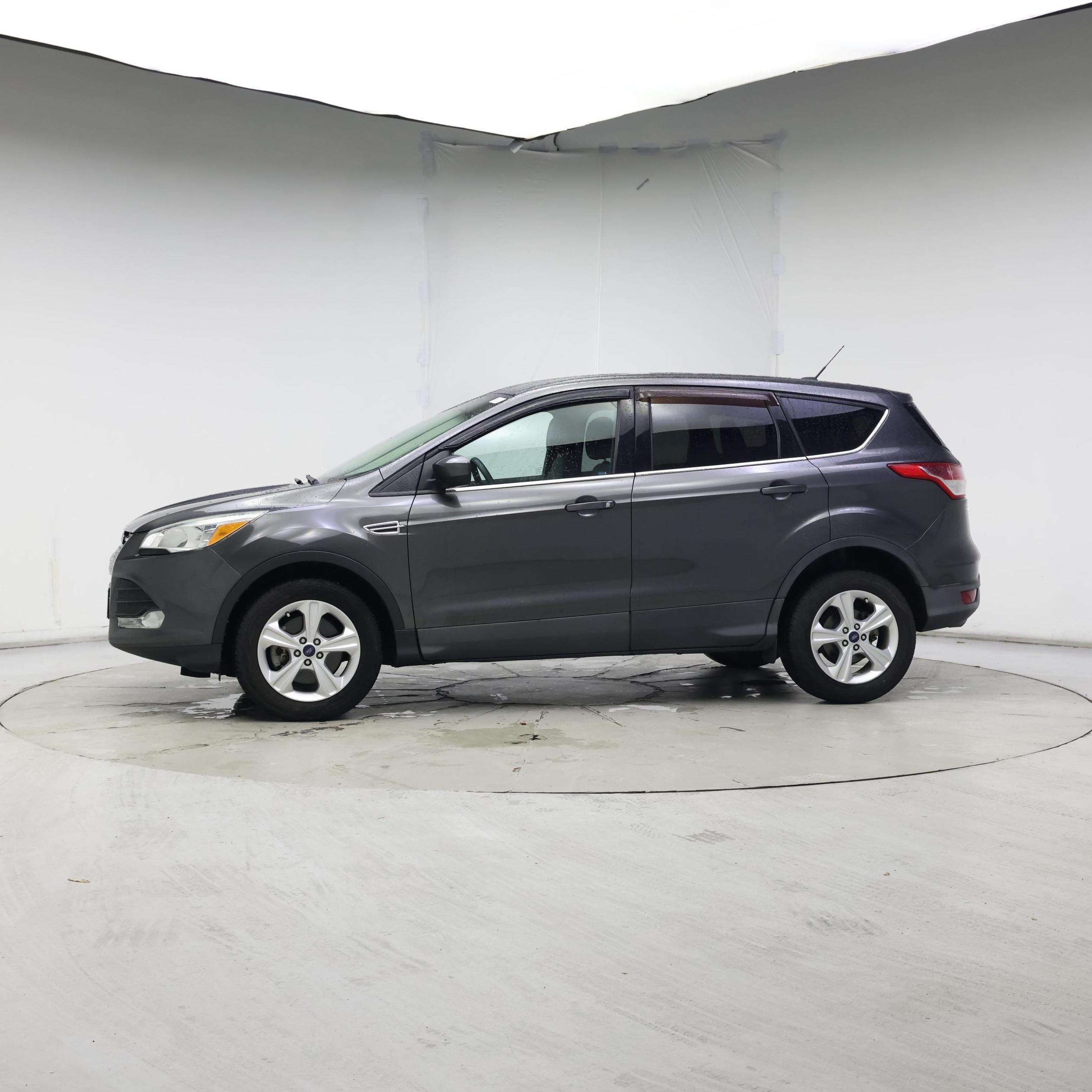 Thumbnail: 2015 Ford Escape - 3