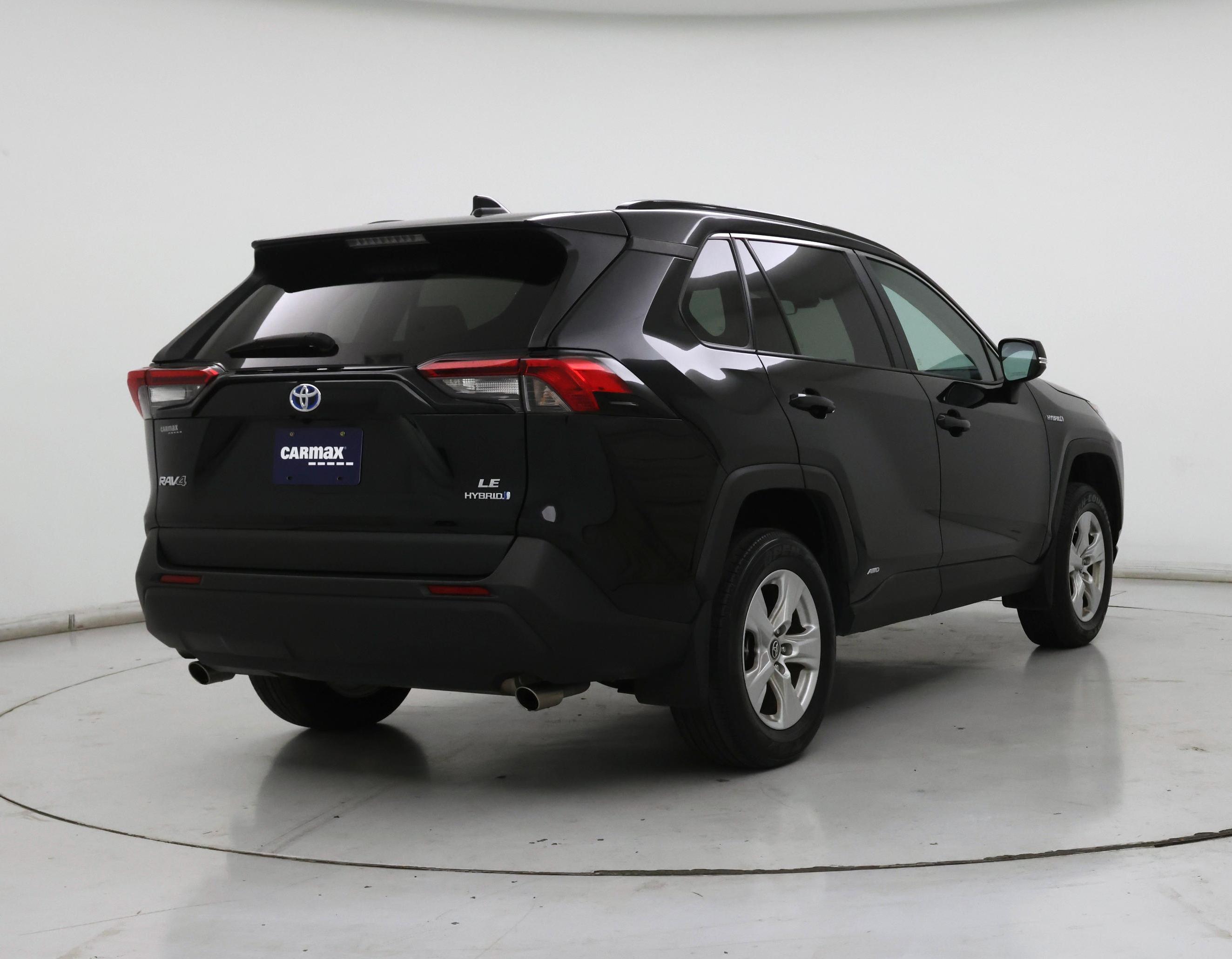 Thumbnail: 2019 Toyota RAV4 - 8