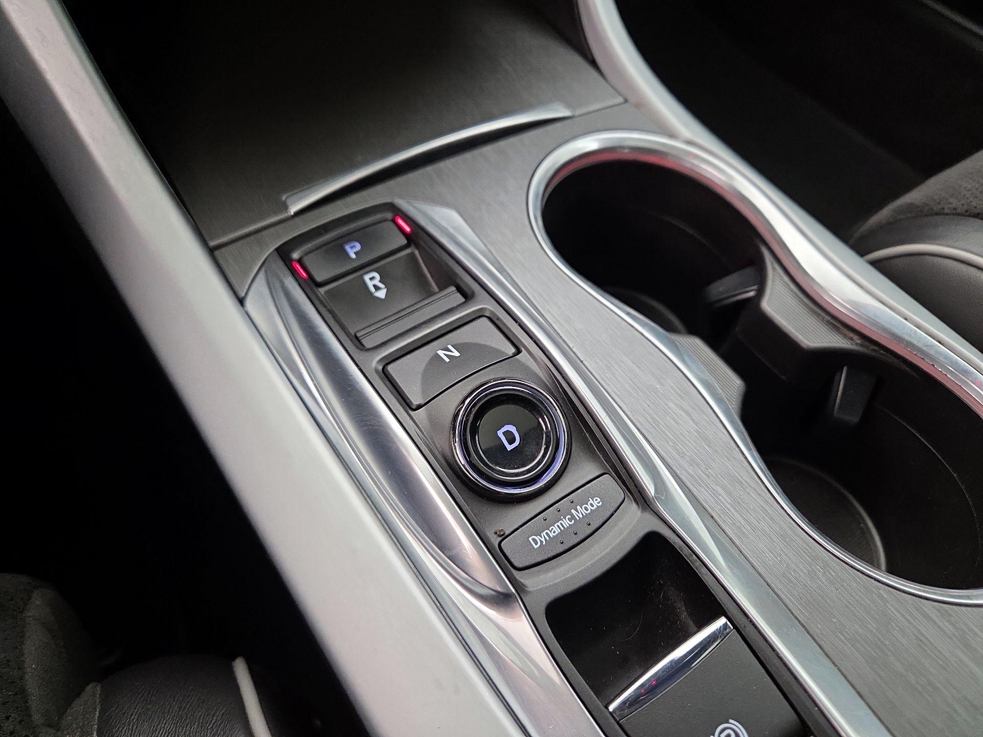 Thumbnail: 2019 Acura TLX - 18