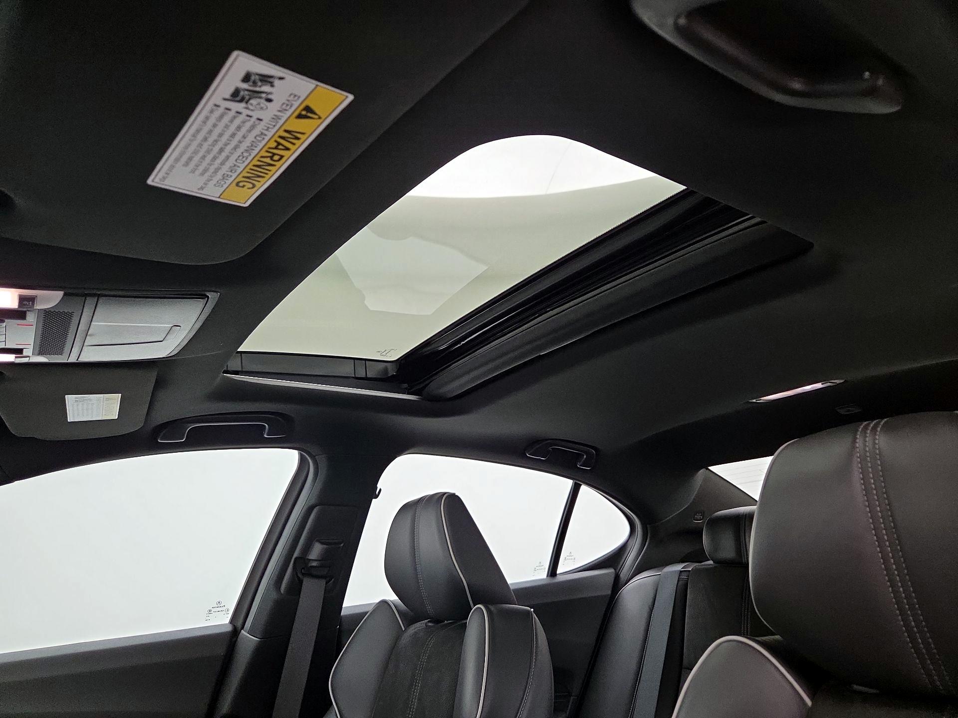 Thumbnail: 2019 Acura TLX - 20