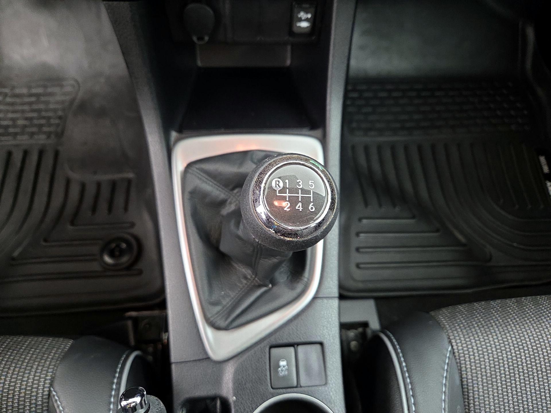 Thumbnail: 2016 Toyota Corolla - 17