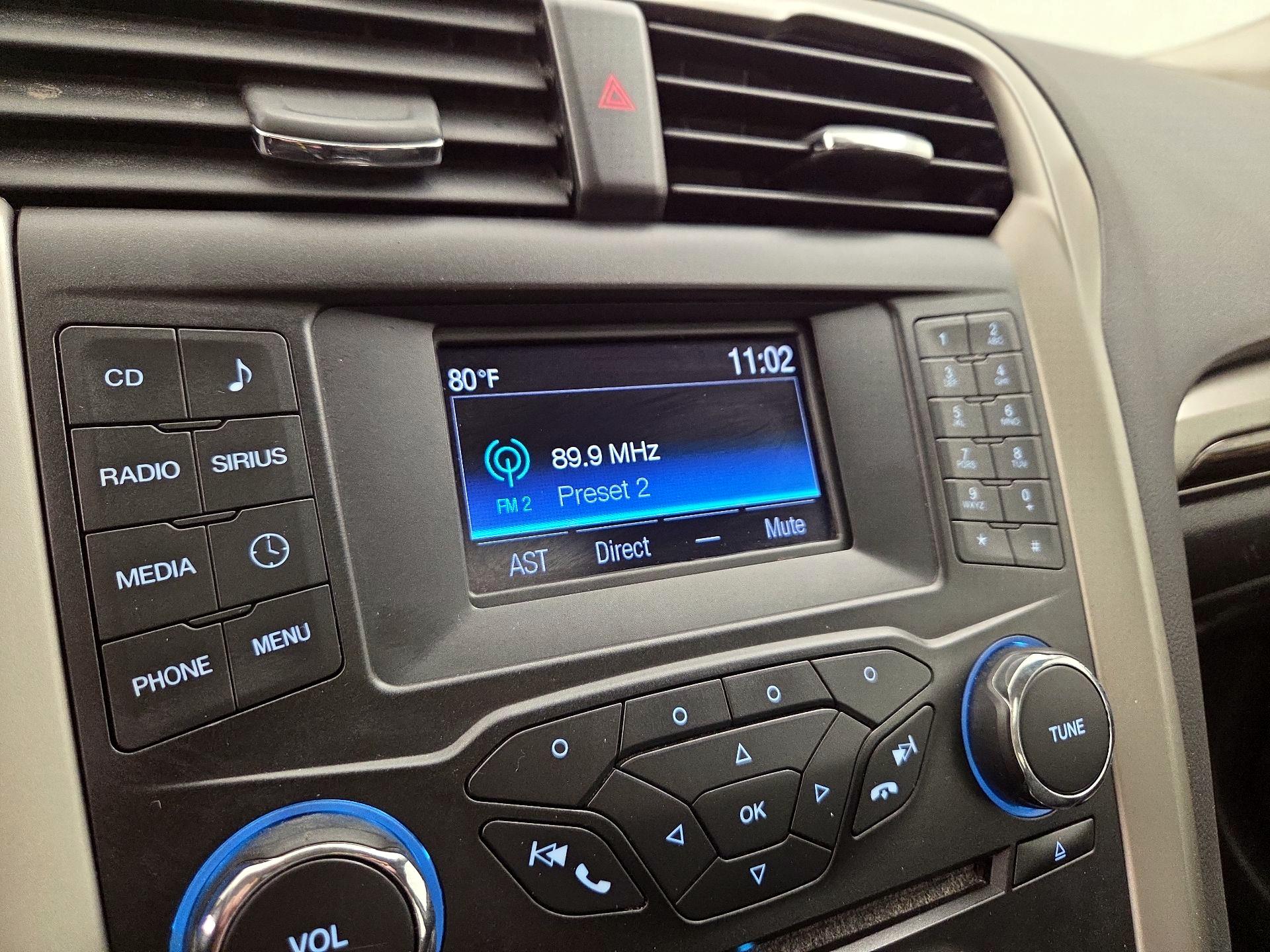 Thumbnail: 2014 Ford Fusion - 14