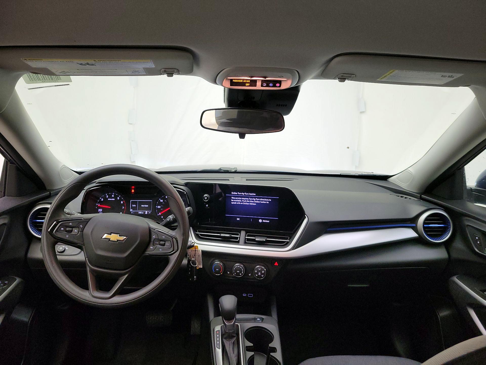 Thumbnail: 2024 Chevrolet Trax - 9