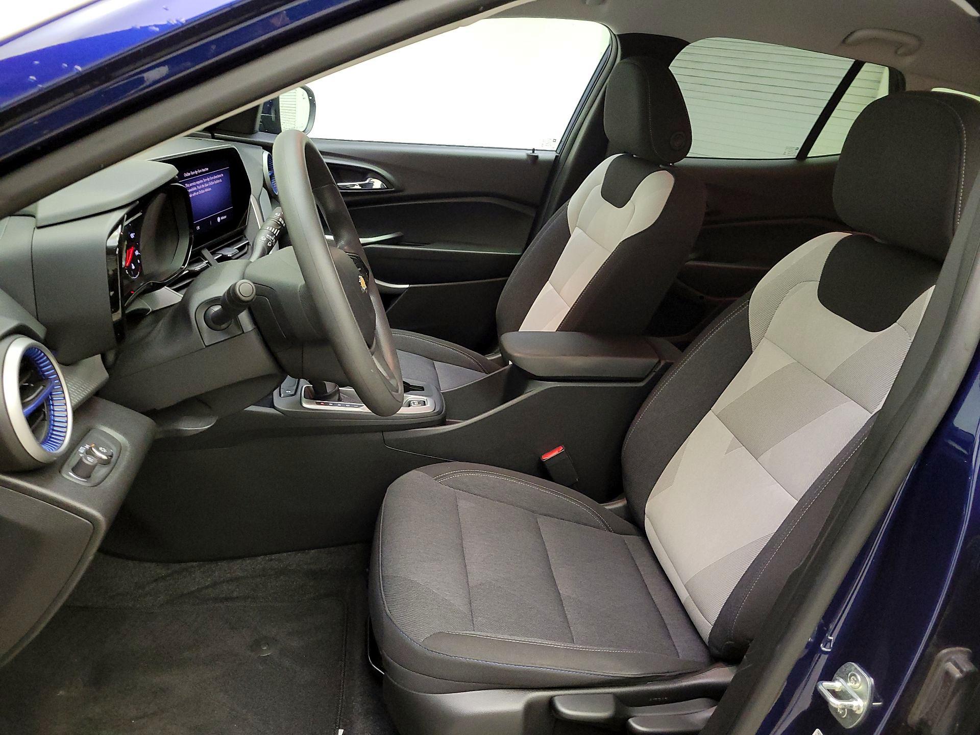 Thumbnail: 2024 Chevrolet Trax - 11