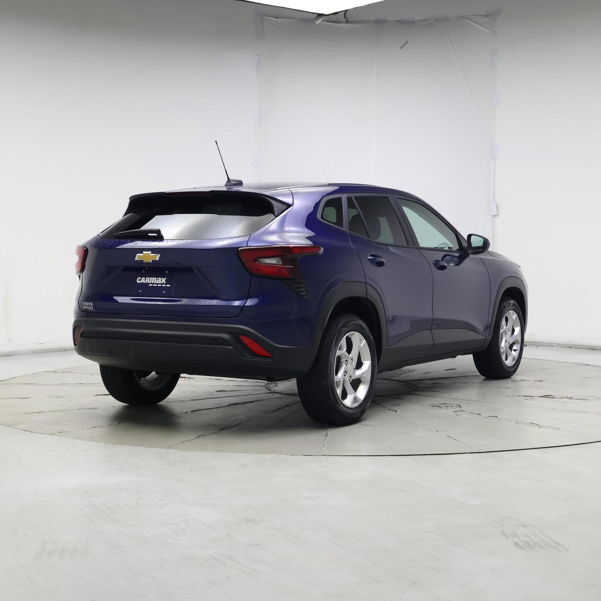 Thumbnail: 2024 Chevrolet Trax - 8