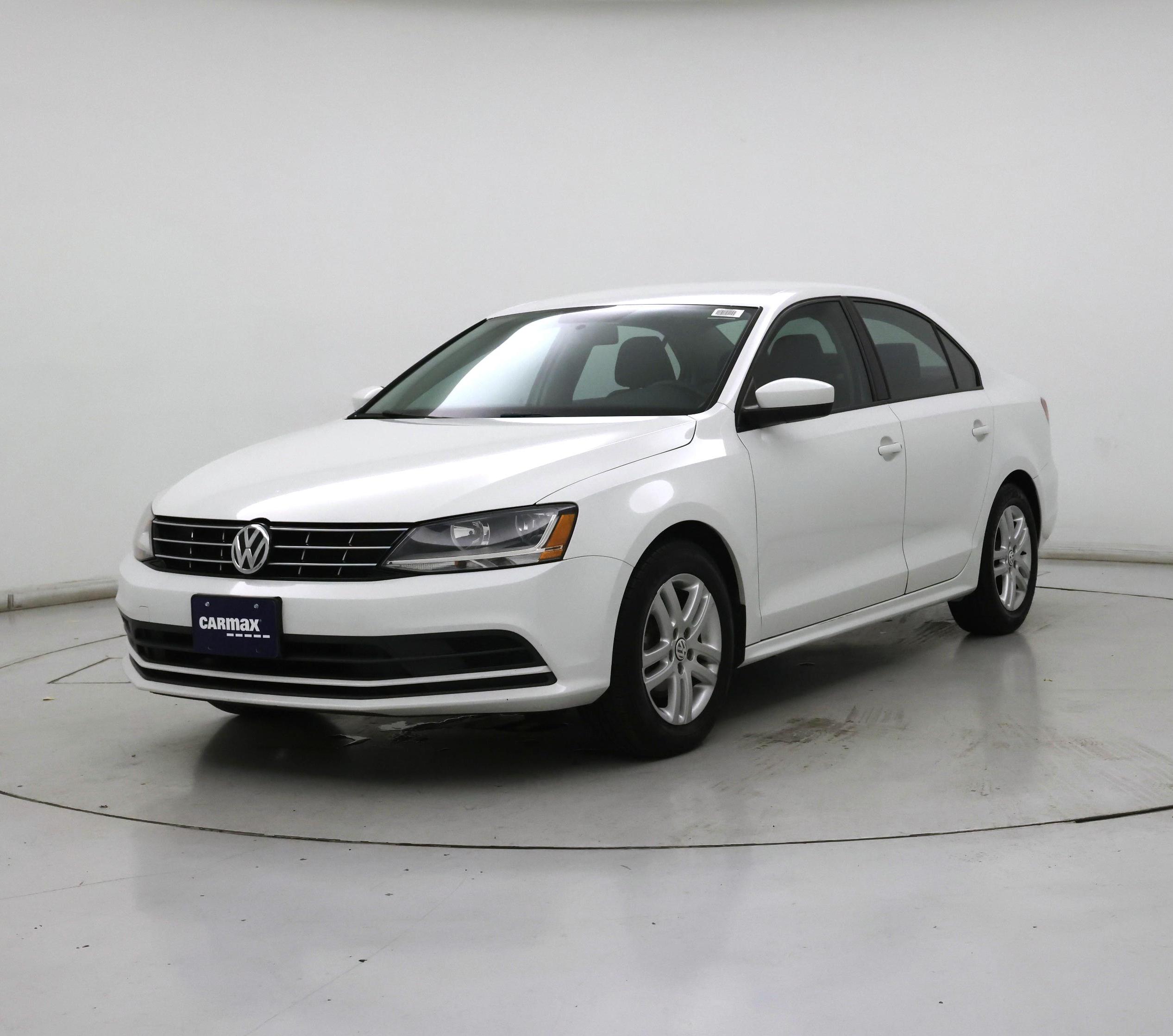 Thumbnail: 2018 Volkswagen Jetta - 4