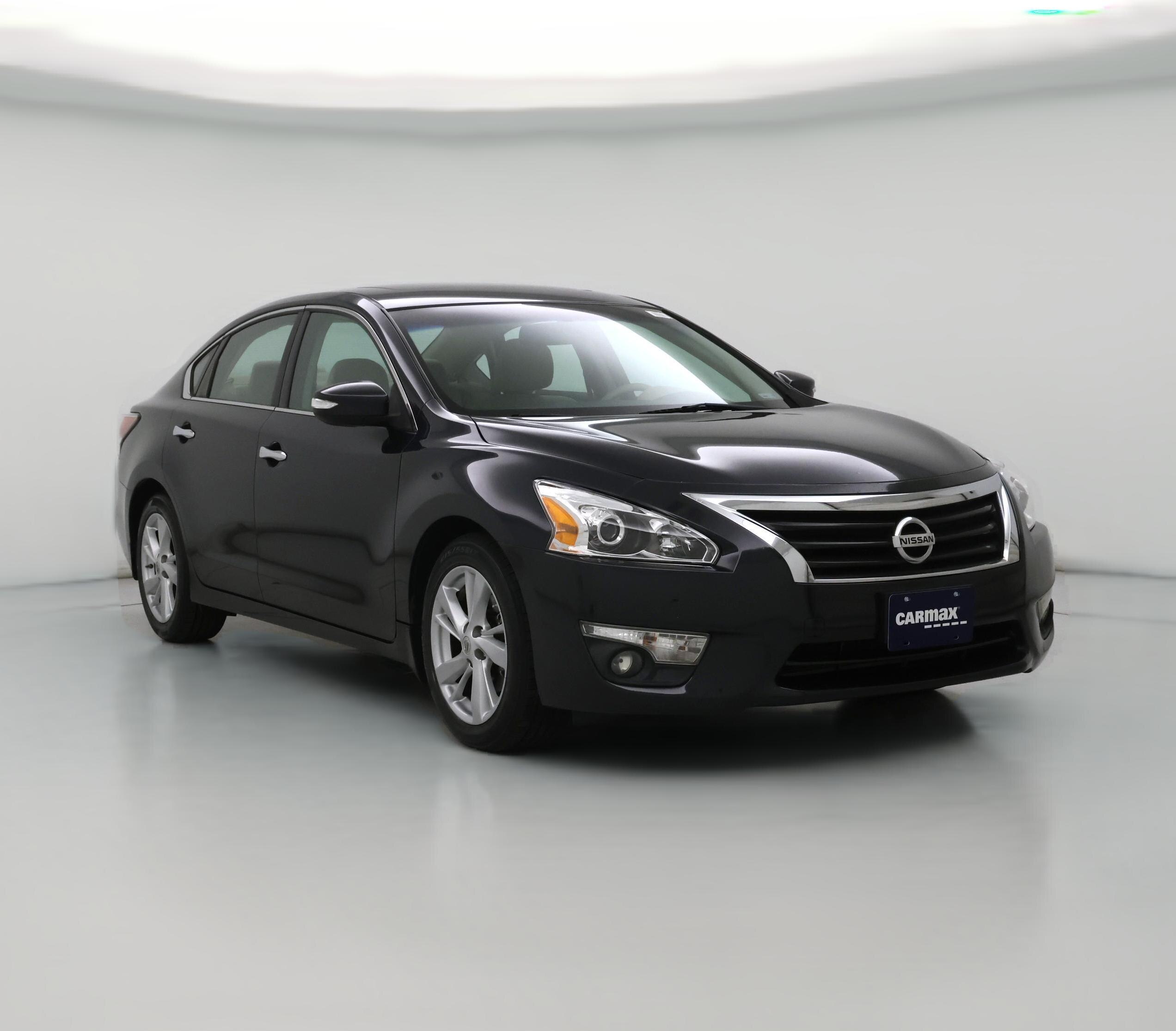 Thumbnail: 2015 Nissan Altima - 1