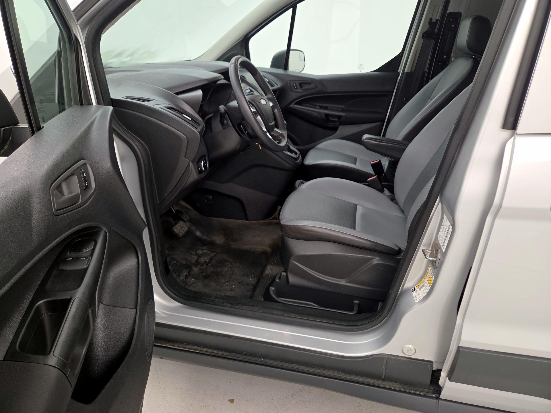 Thumbnail: 2015 Ford Transit Series - 11