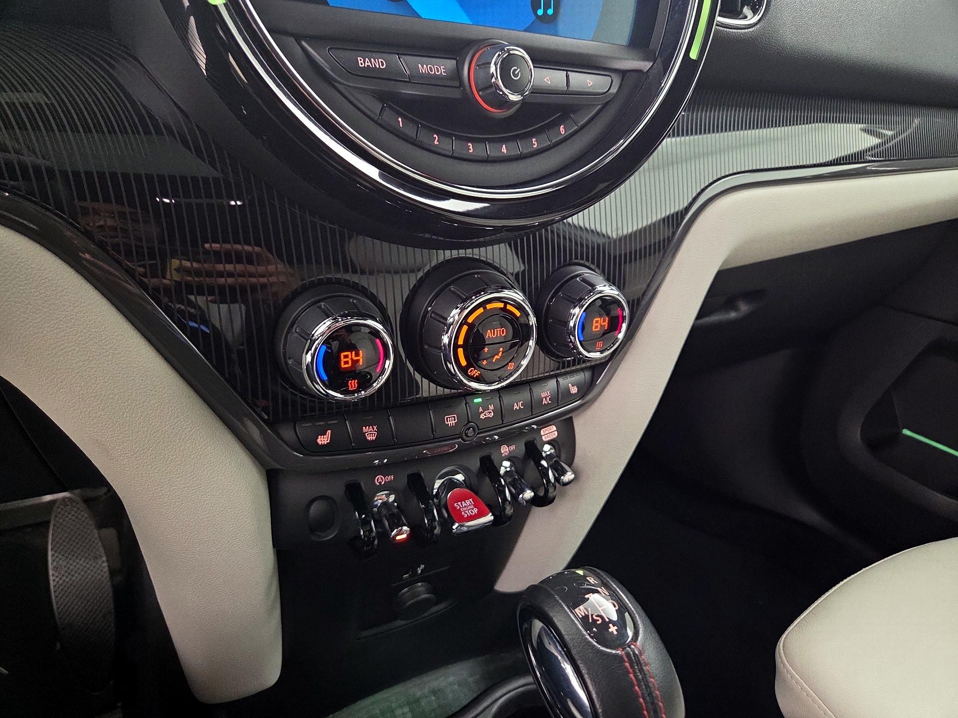 Thumbnail: 2019 MINI Cooper Countryman - 17