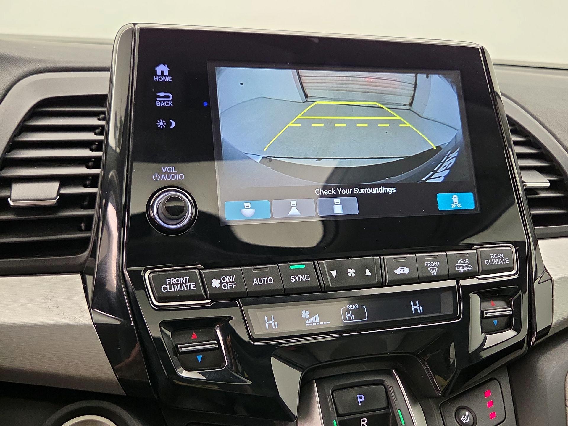 Thumbnail: 2019 Honda Odyssey - 15