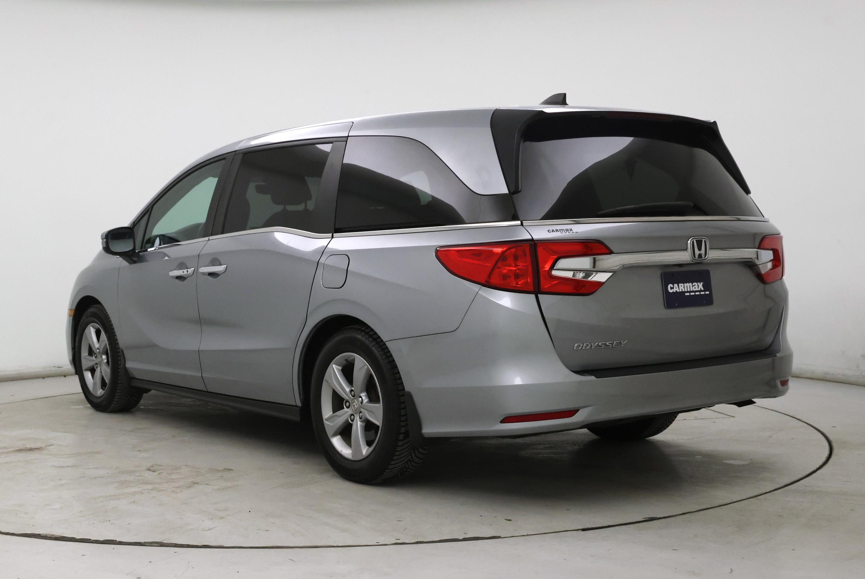 Thumbnail: 2019 Honda Odyssey - 2