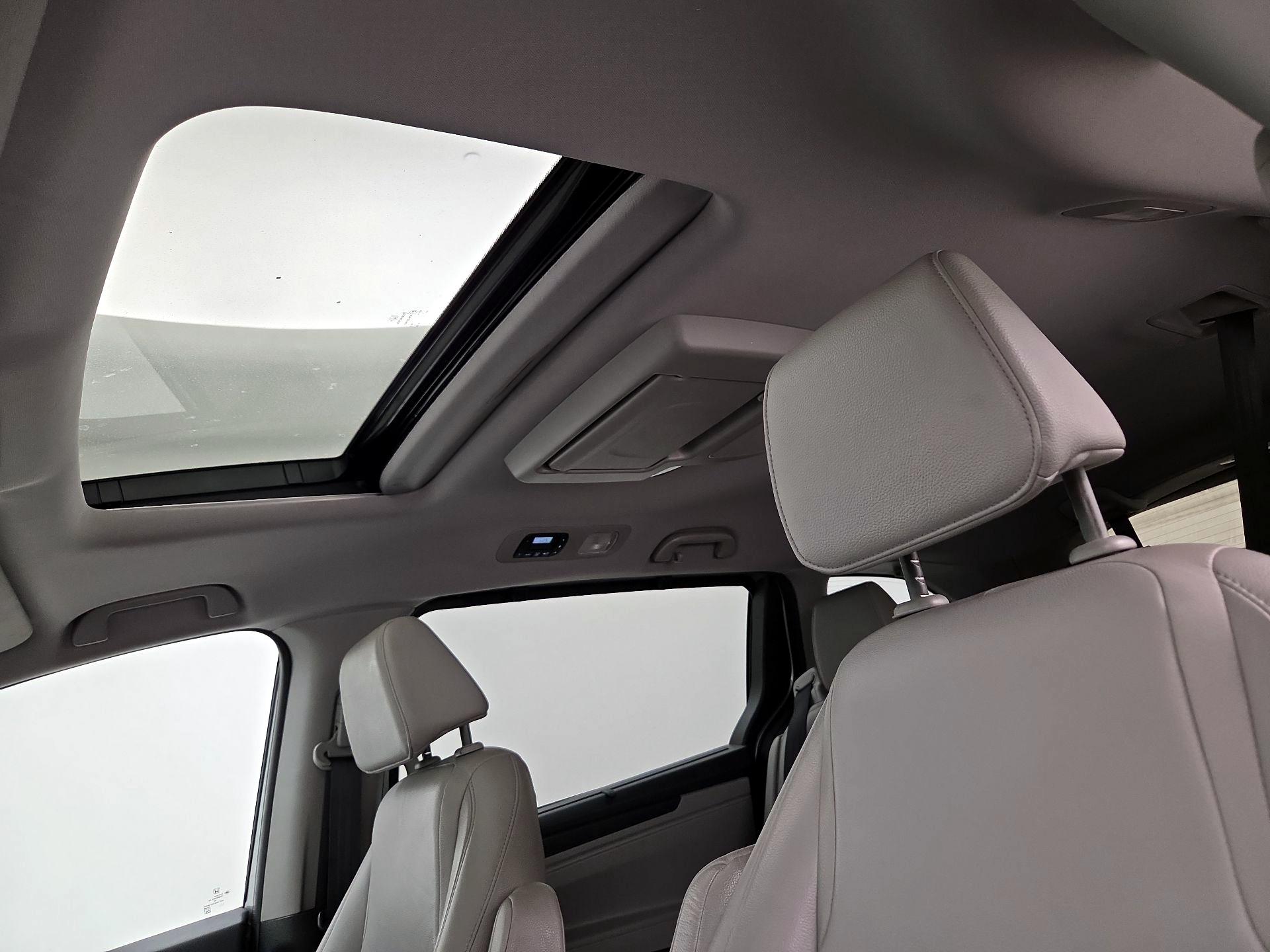 Thumbnail: 2019 Honda Odyssey - 20