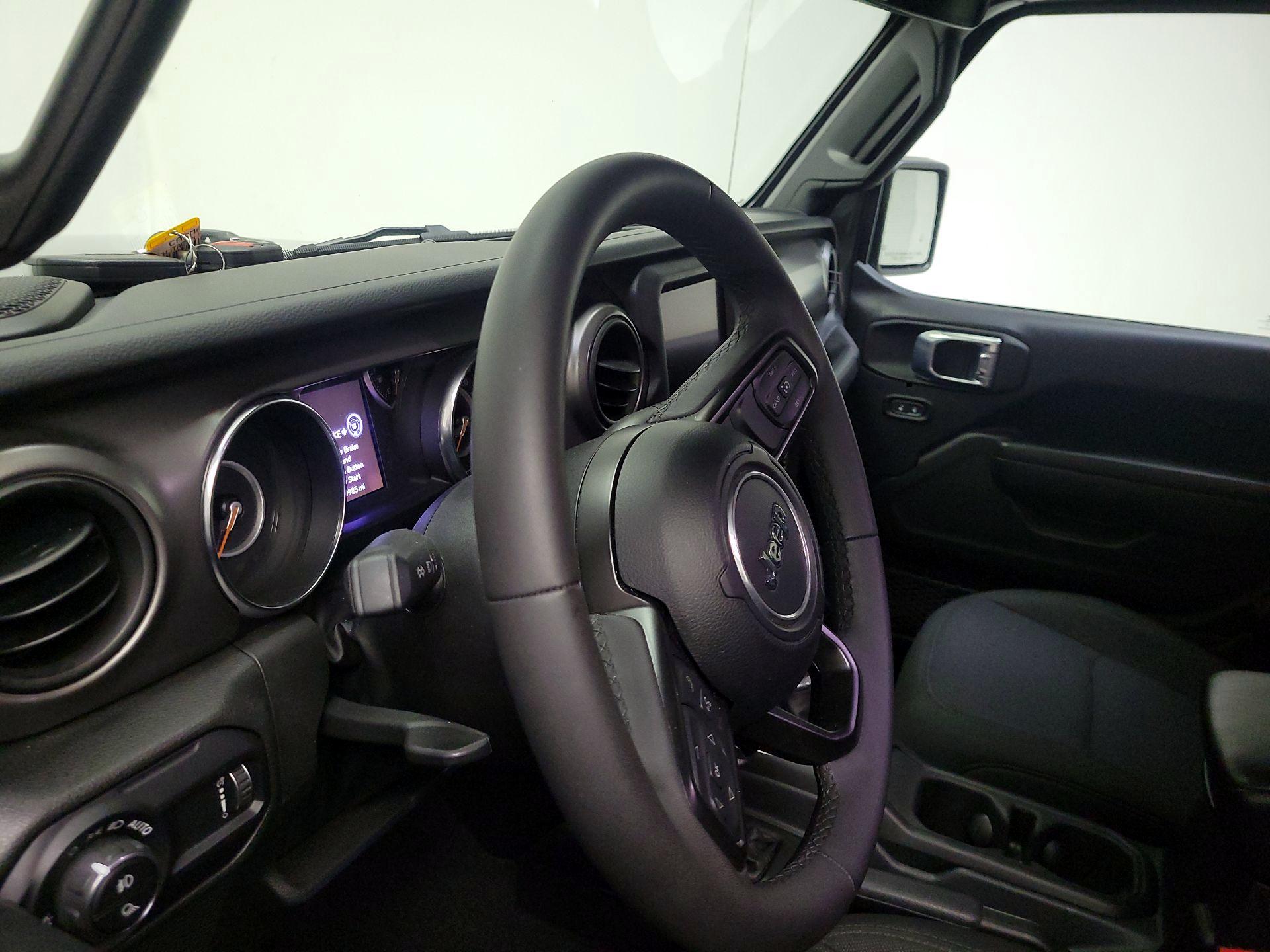 Thumbnail: 2023 Jeep Gladiator - 9