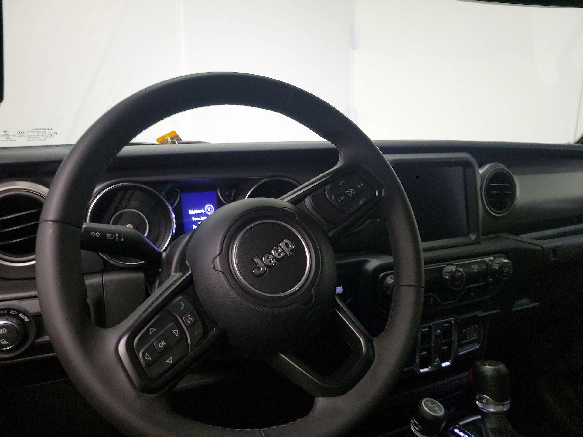 Thumbnail: 2023 Jeep Gladiator - 10