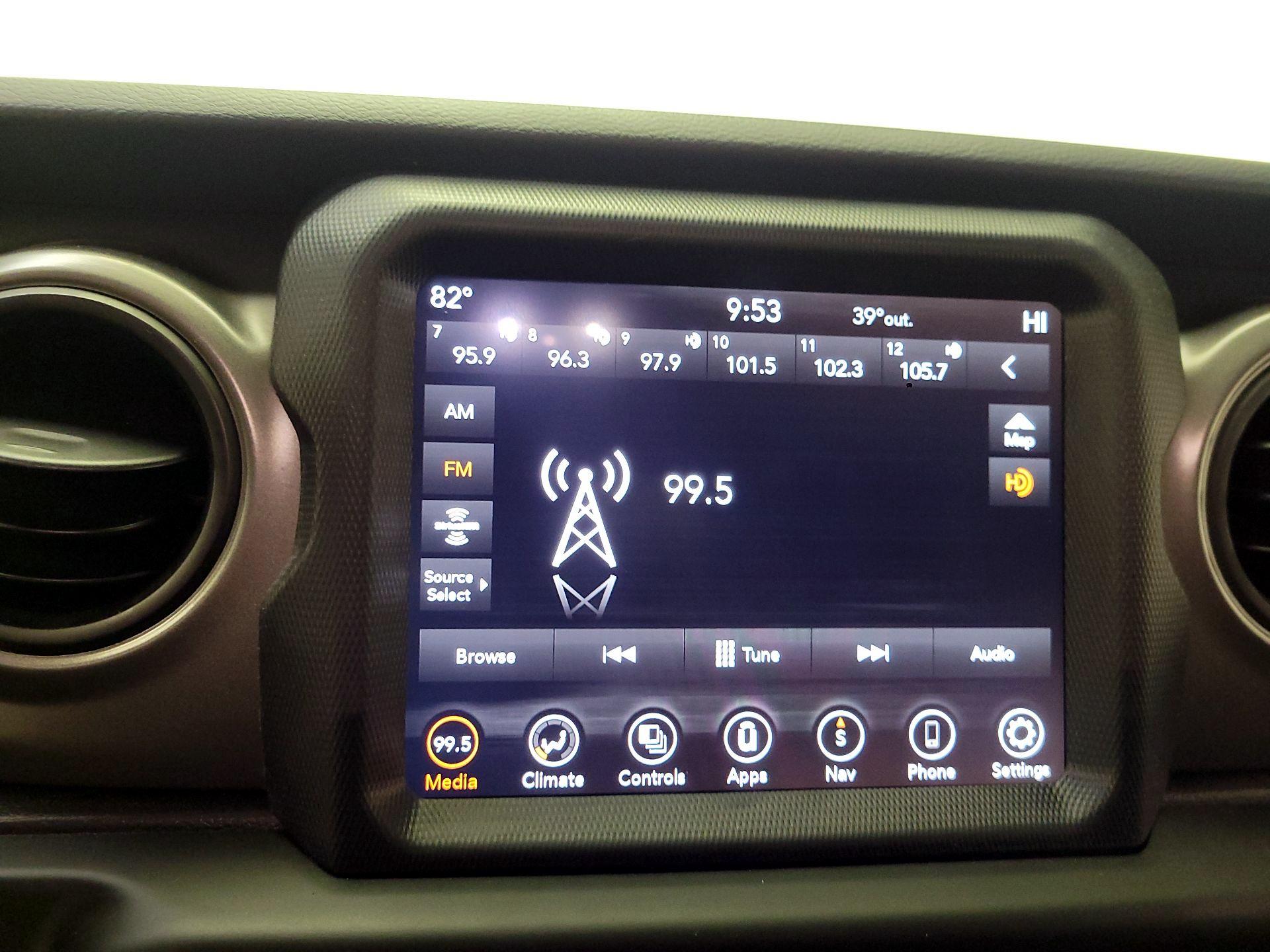 Thumbnail: 2023 Jeep Gladiator - 15