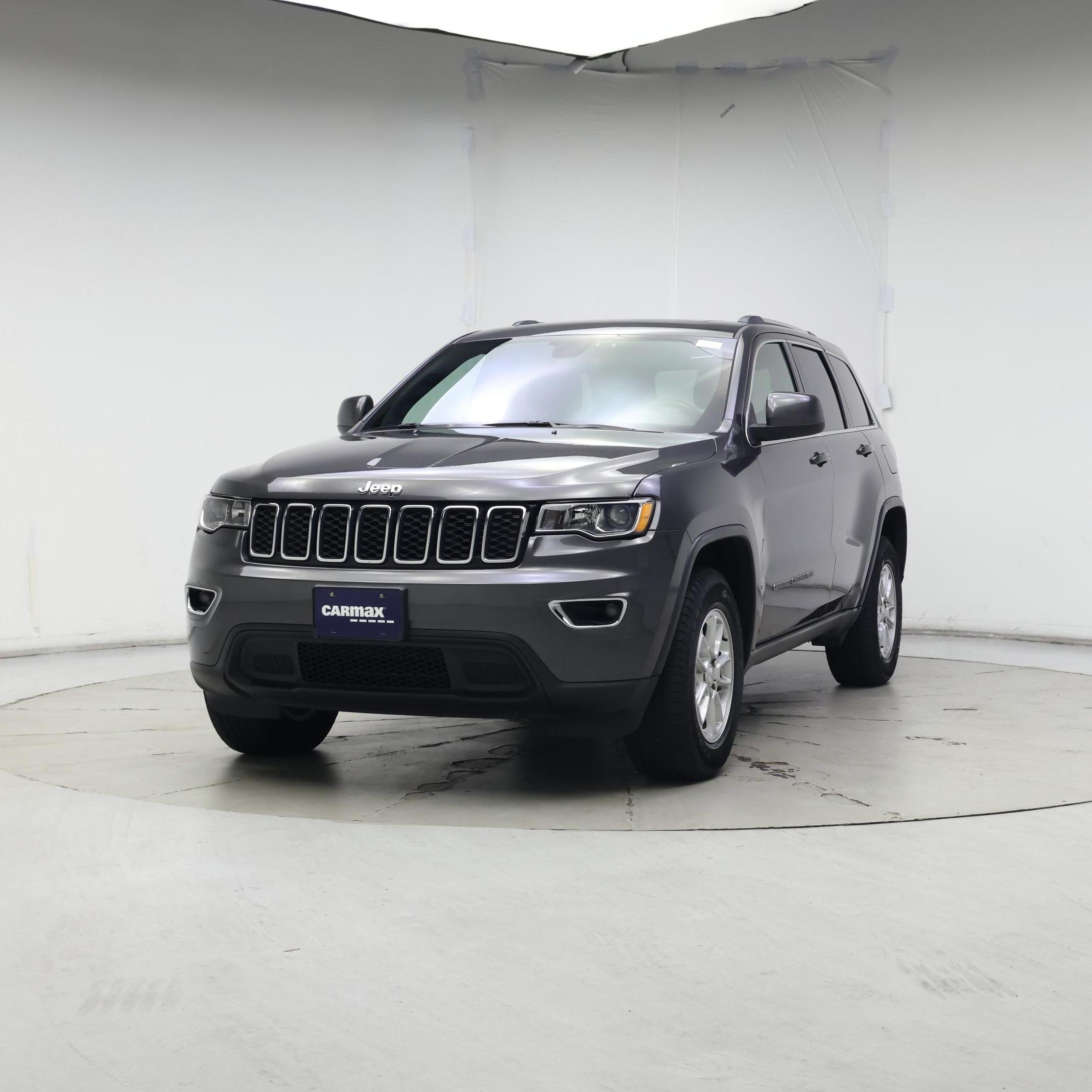 Thumbnail: 2020 Jeep Grand Cherokee - 4