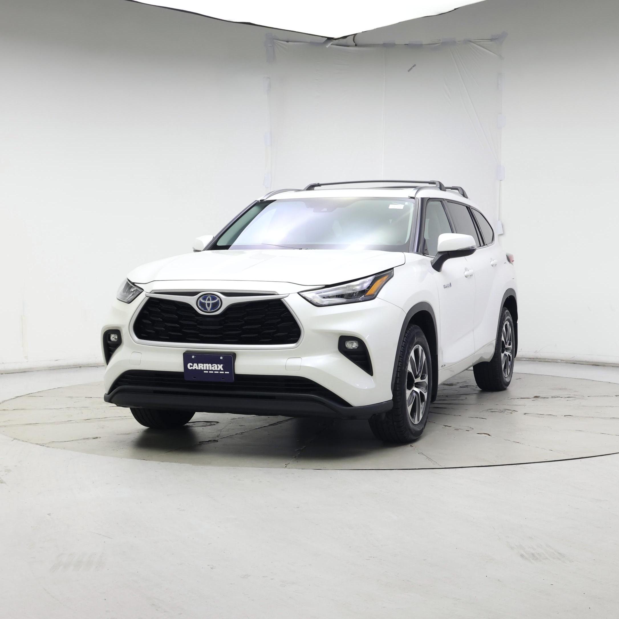 Thumbnail: 2020 Toyota Highlander - 4