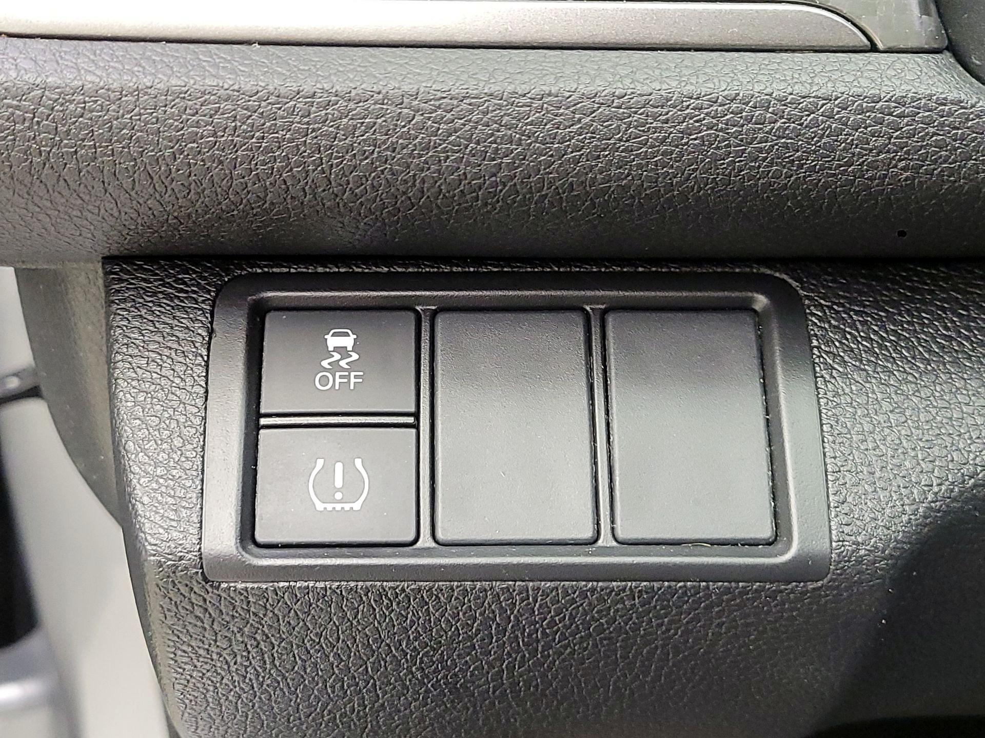 Thumbnail: 2018 Honda Civic - 13