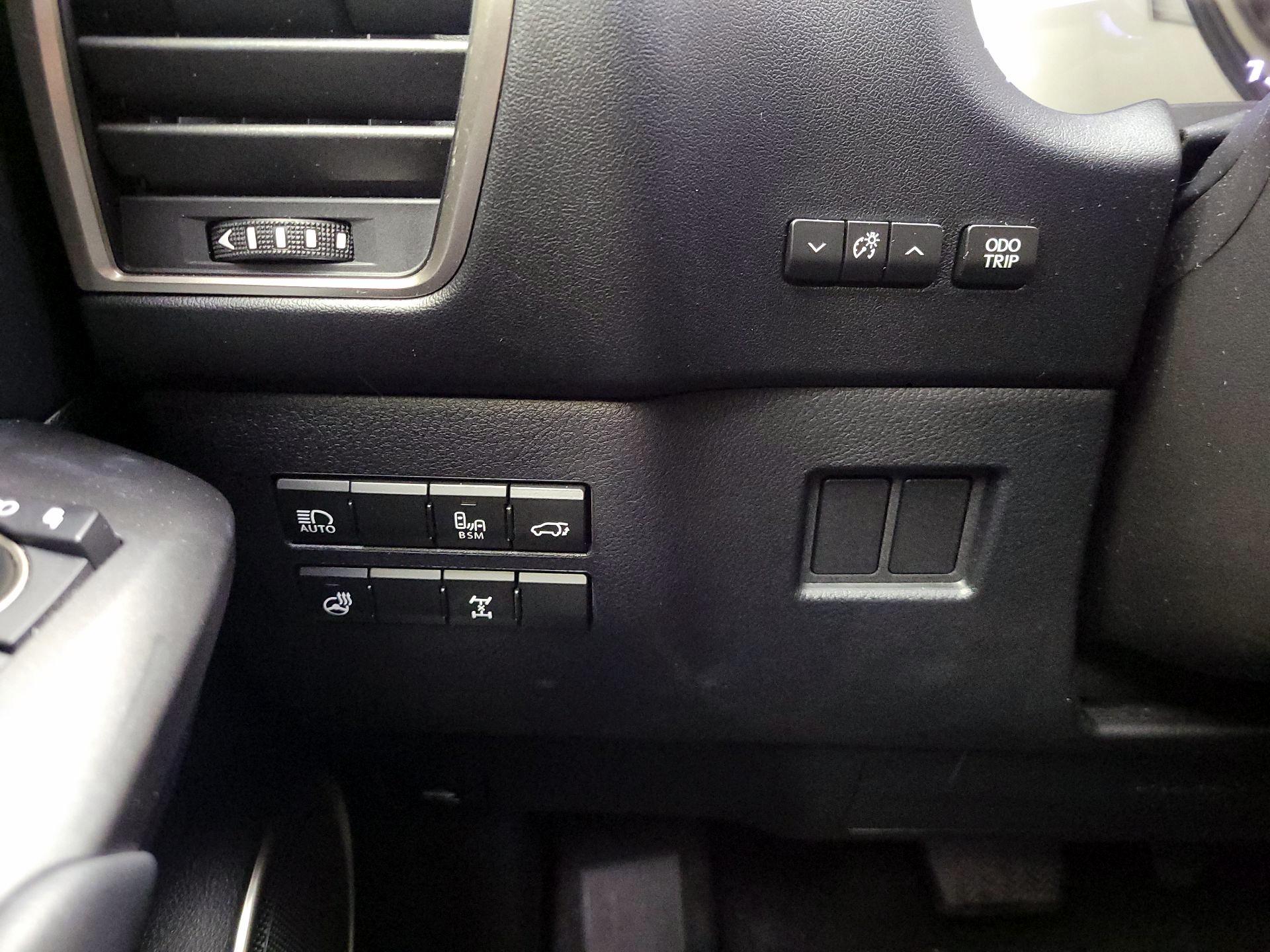 Thumbnail: 2020 Lexus NX - 13