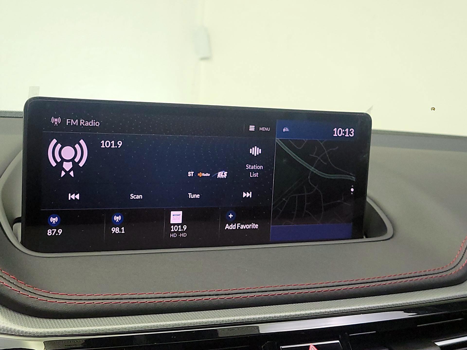 Thumbnail: 2022 Acura MDX - 16