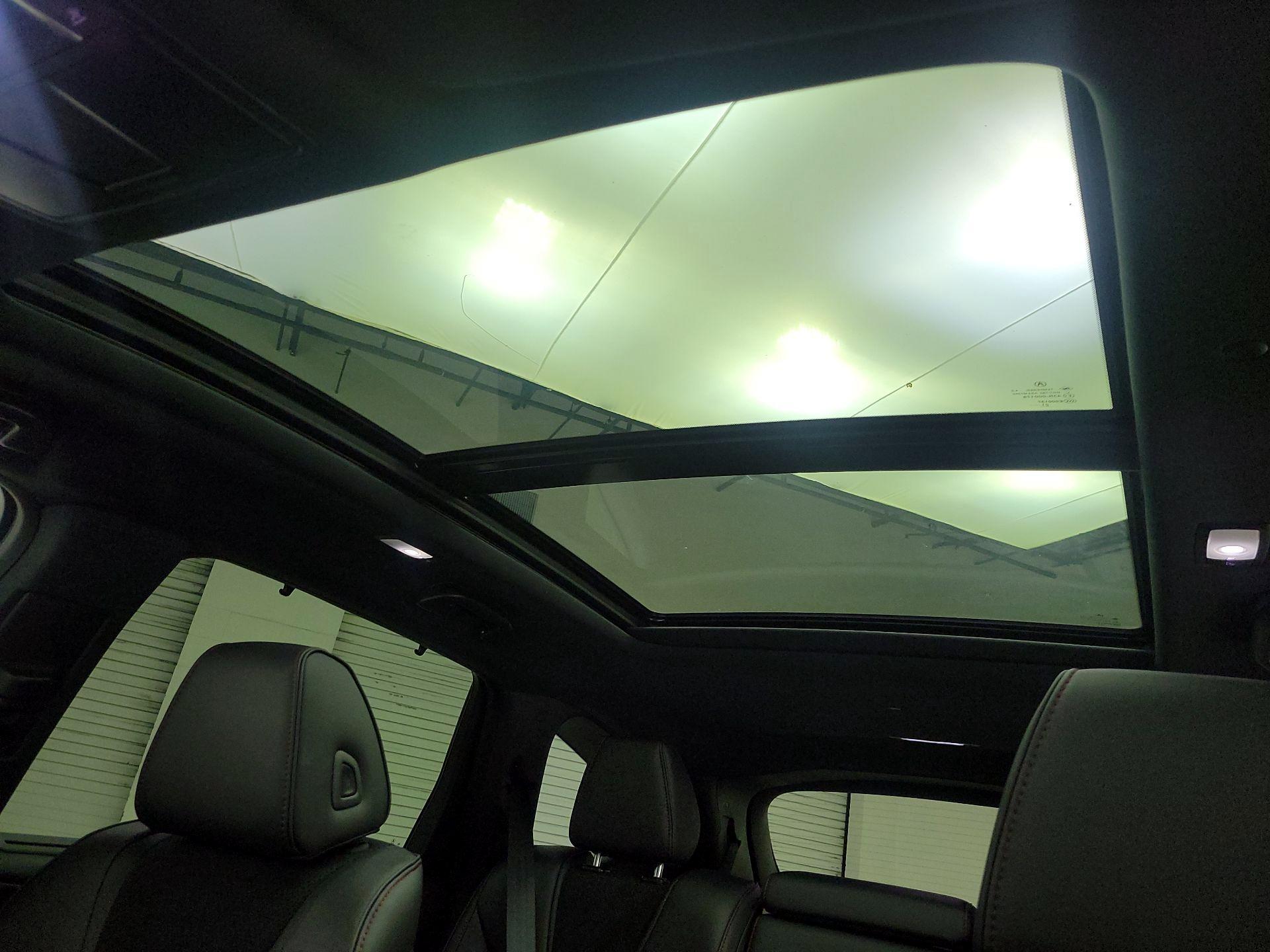 Thumbnail: 2022 Acura MDX - 20