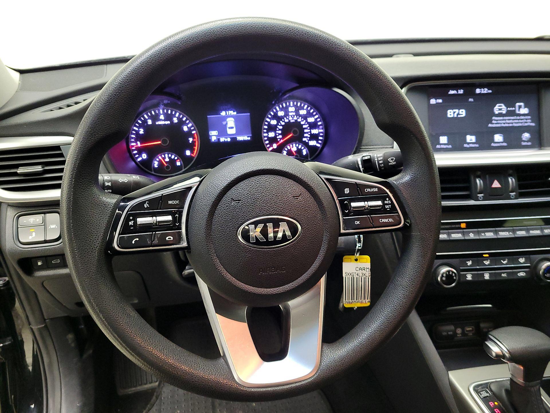 Thumbnail: 2020 Kia Optima - 10