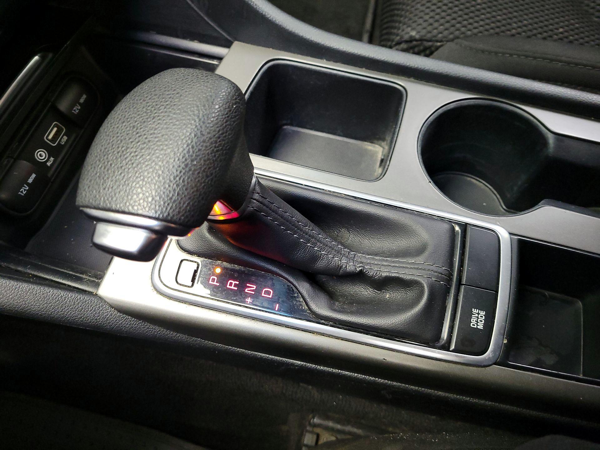 Thumbnail: 2020 Kia Optima - 17