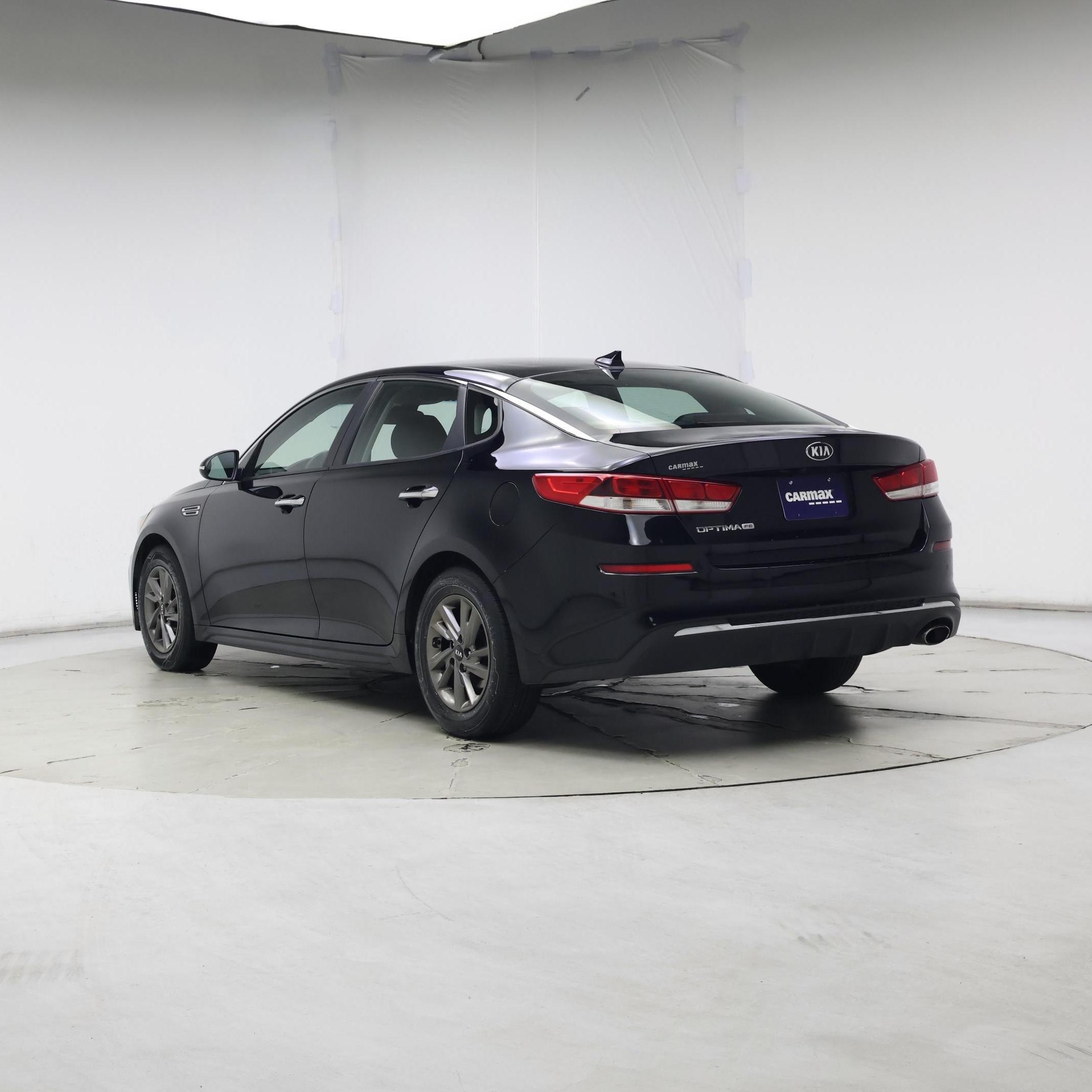 Thumbnail: 2020 Kia Optima - 2