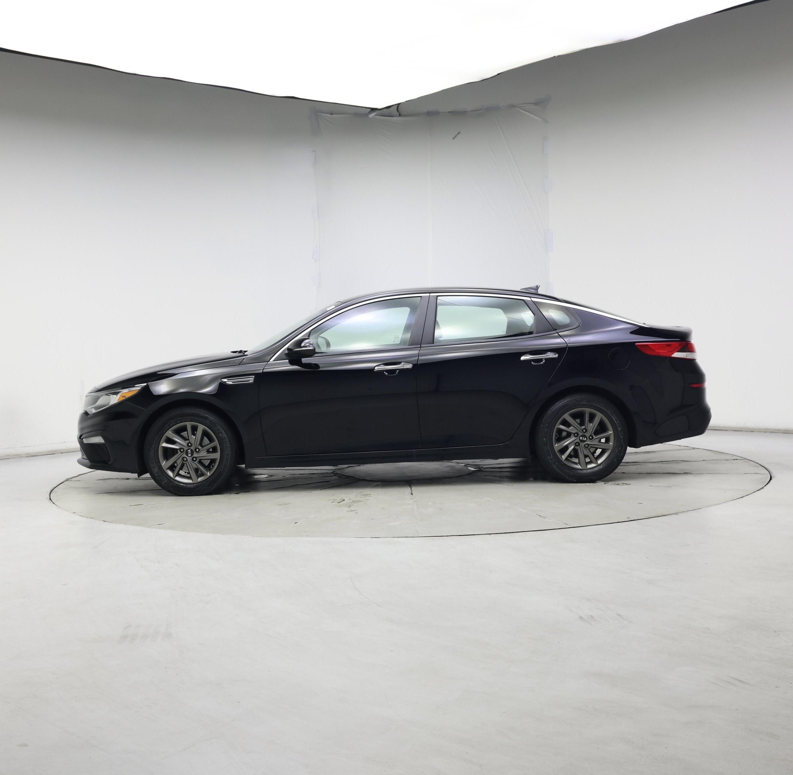 Thumbnail: 2020 Kia Optima - 3