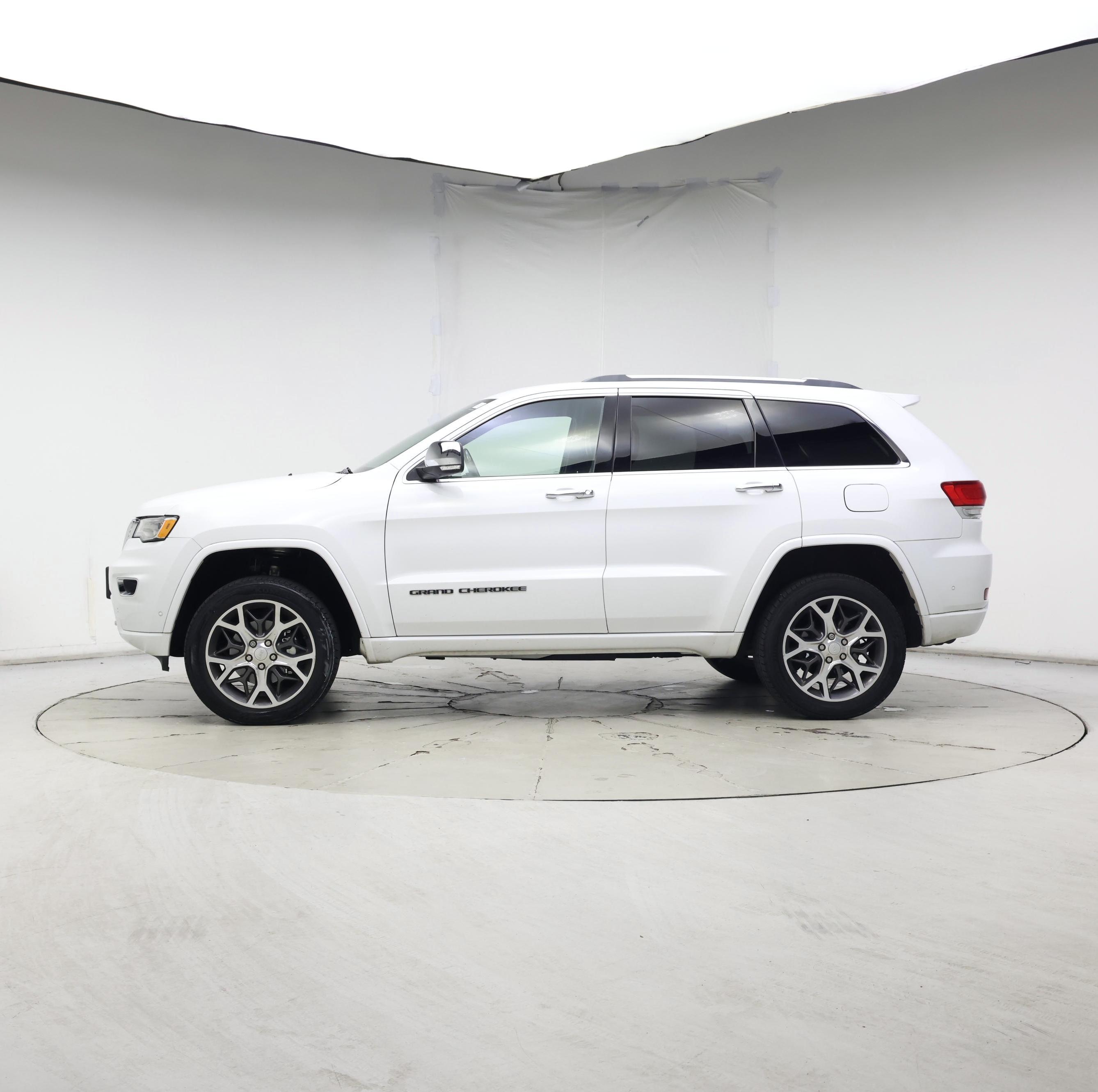 Thumbnail: 2019 Jeep Grand Cherokee - 3