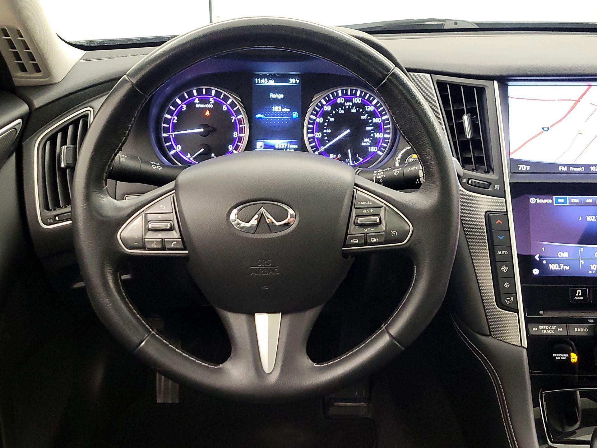 Thumbnail: 2017 INFINITI Q50 - 10