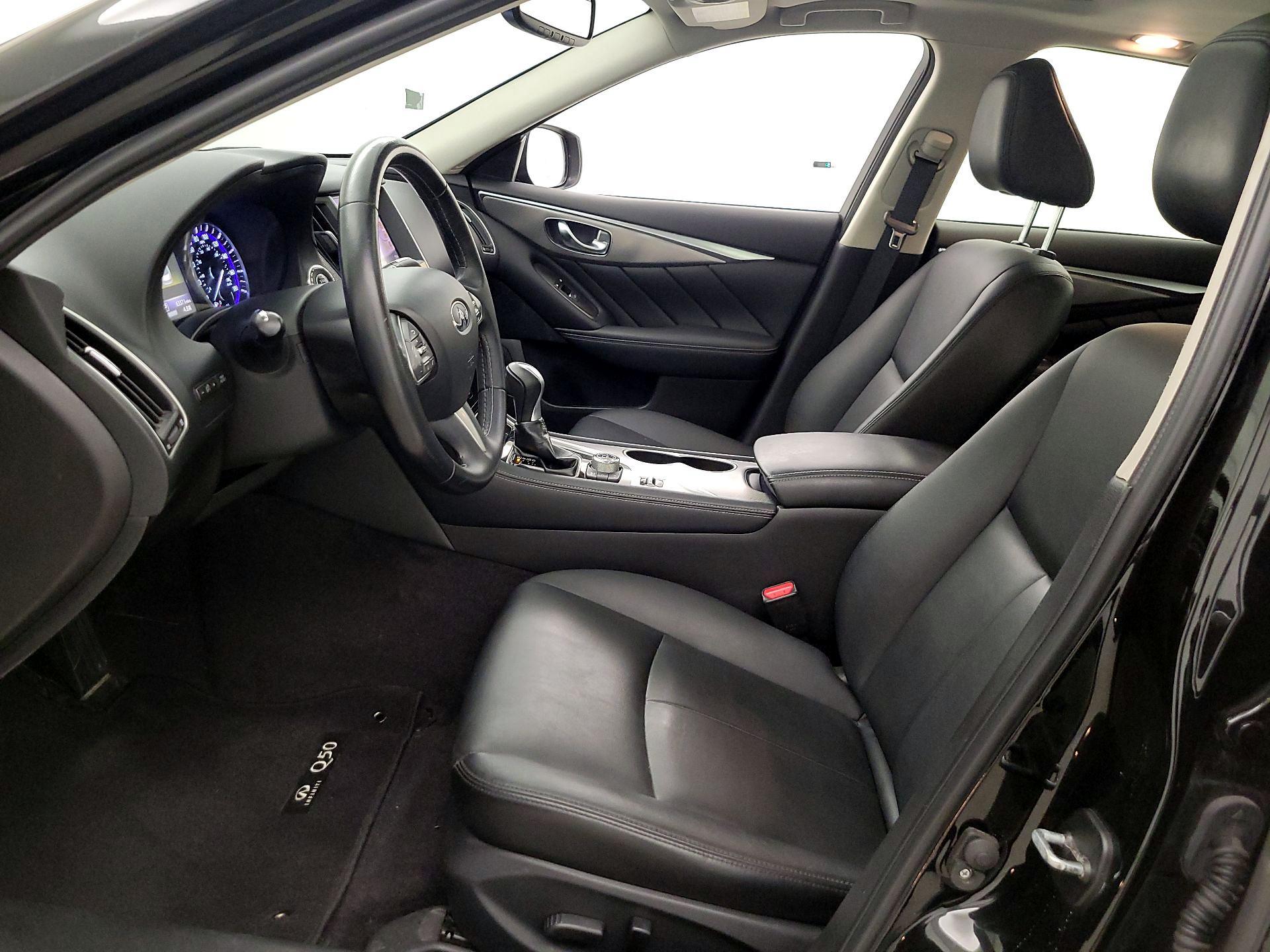 Thumbnail: 2017 INFINITI Q50 - 11