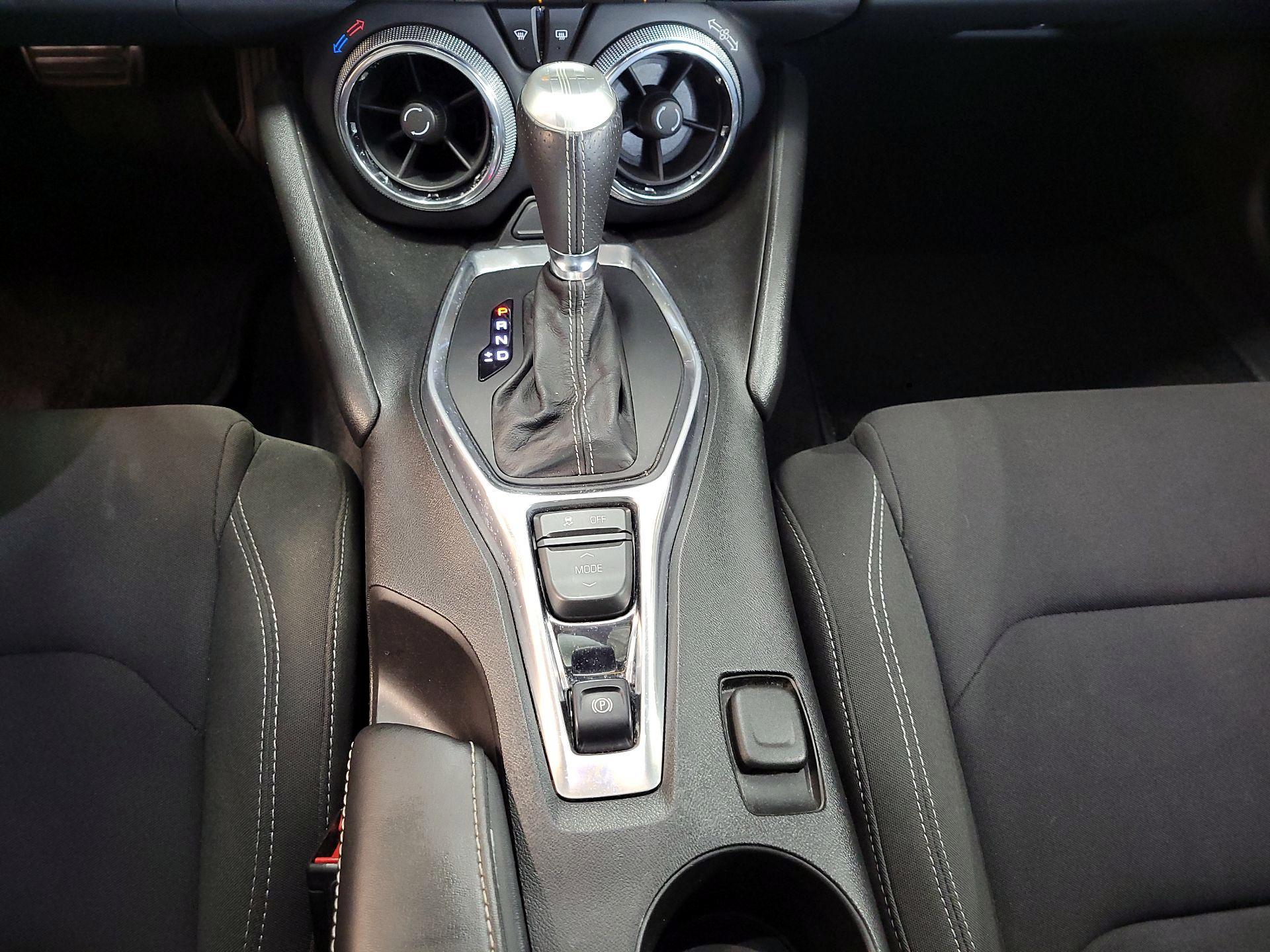 Thumbnail: 2018 Chevrolet Camaro - 16