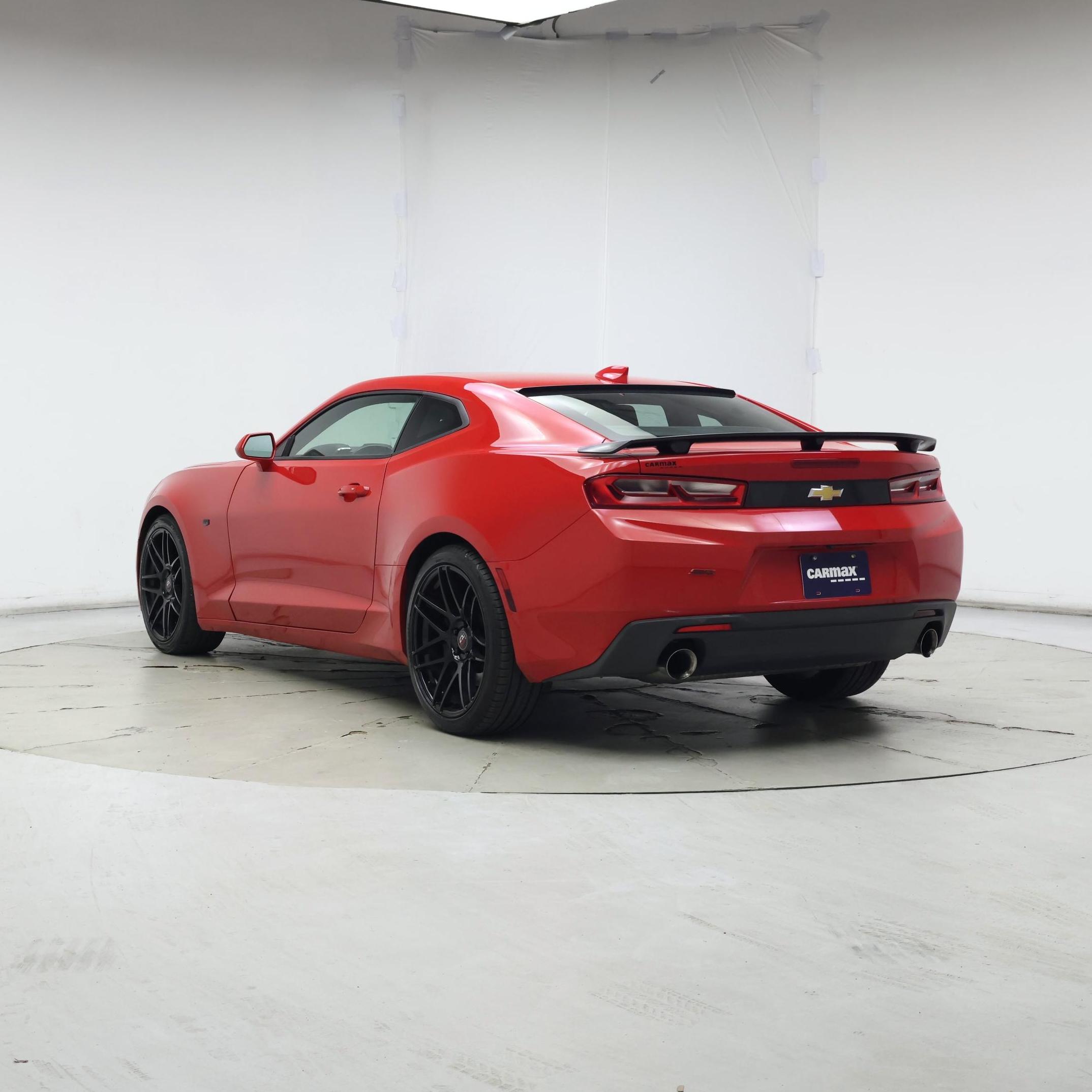 Thumbnail: 2018 Chevrolet Camaro - 2