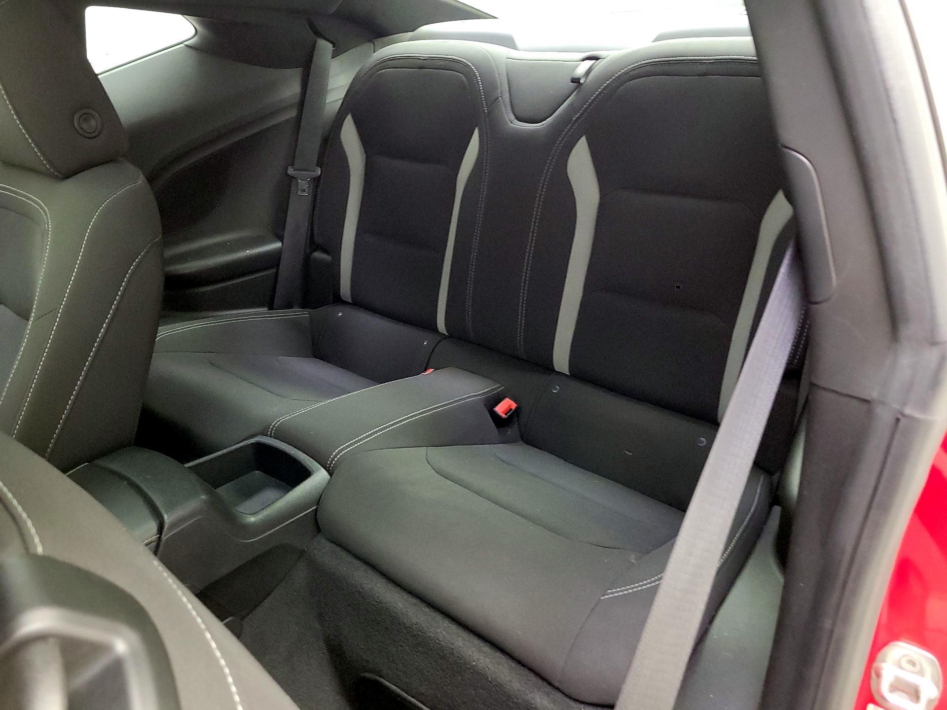 Thumbnail: 2018 Chevrolet Camaro - 19