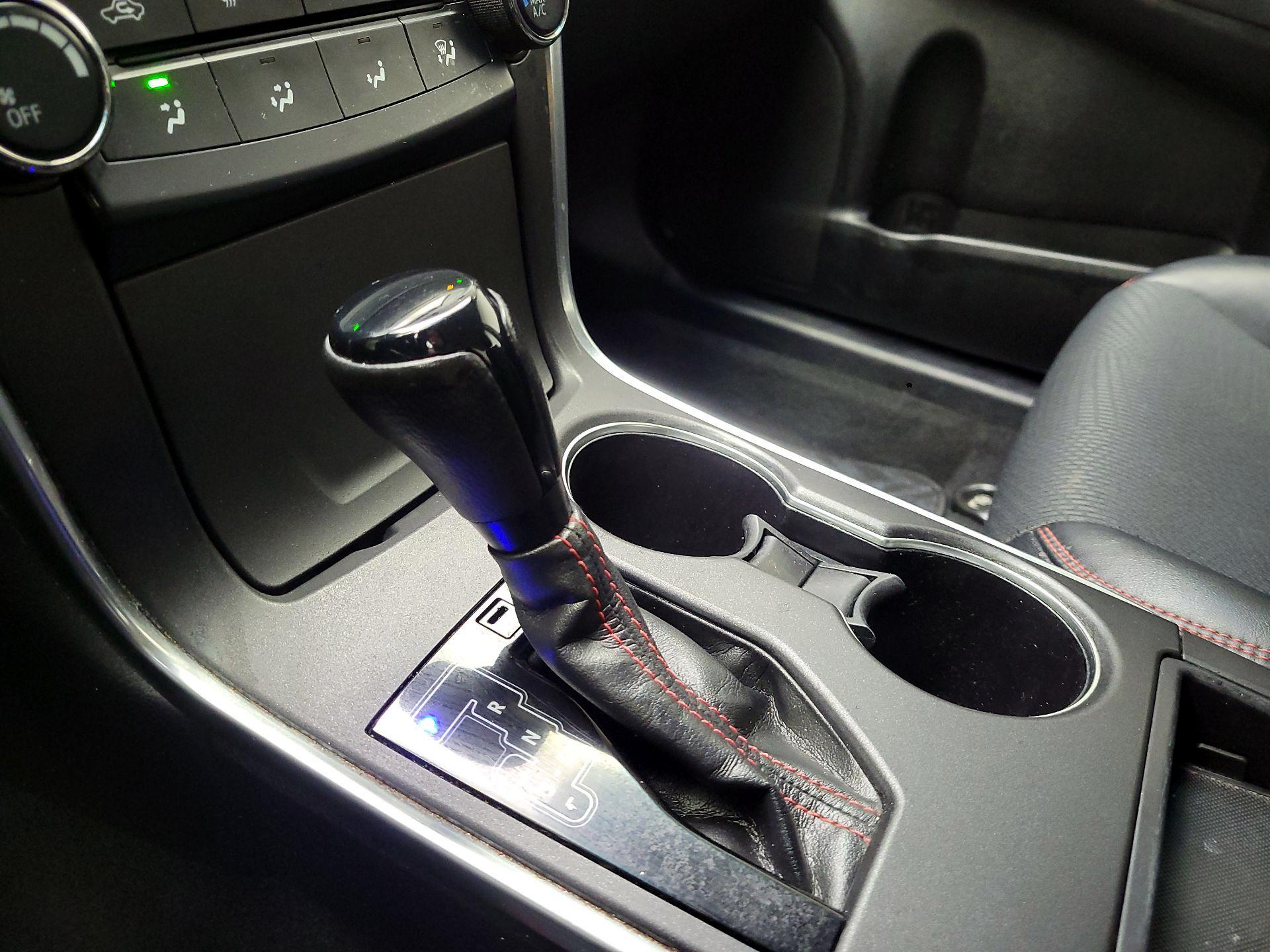 Thumbnail: 2017 Toyota Camry - 17