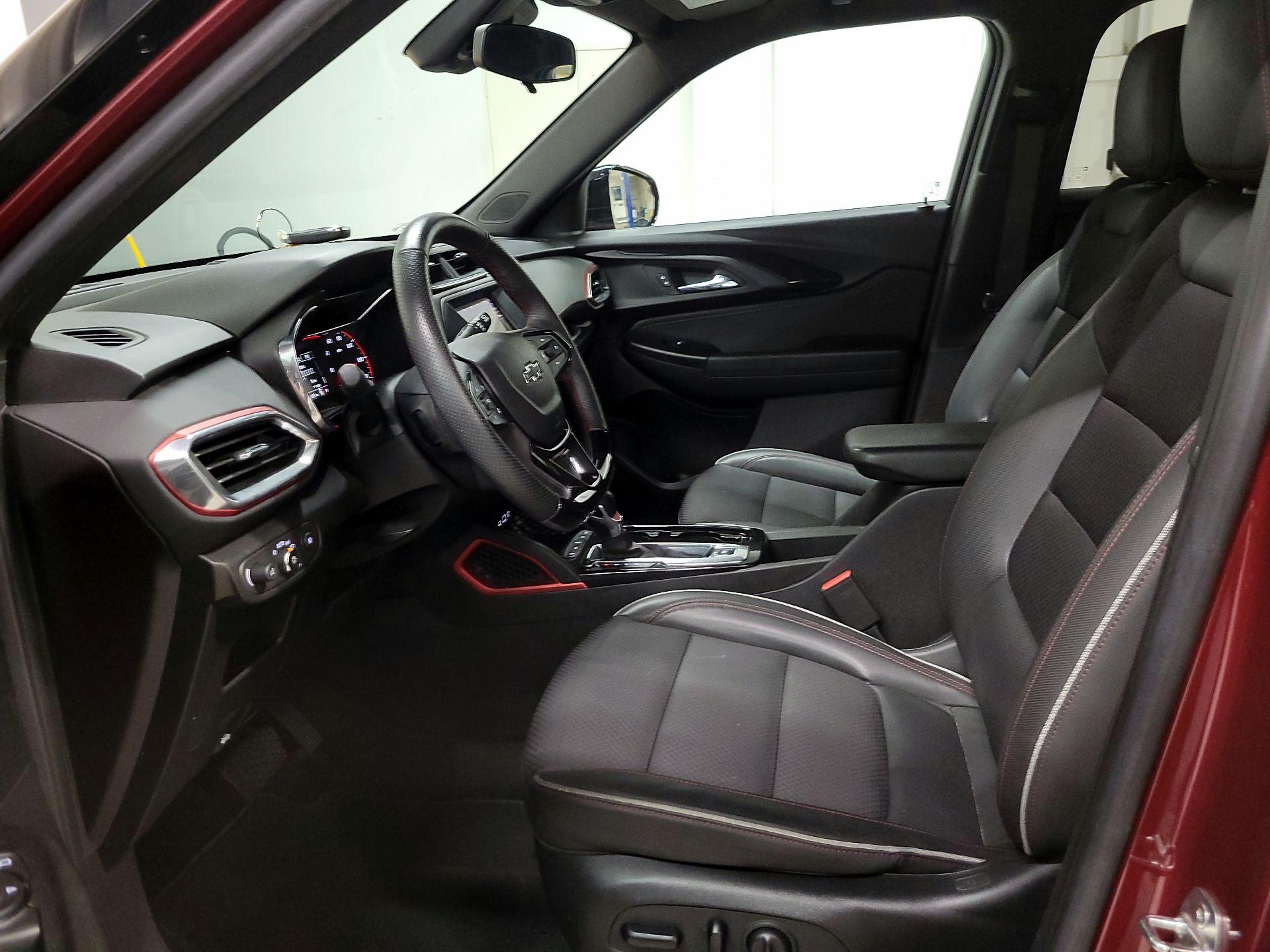 Thumbnail: 2023 Chevrolet TrailBlazer - 11