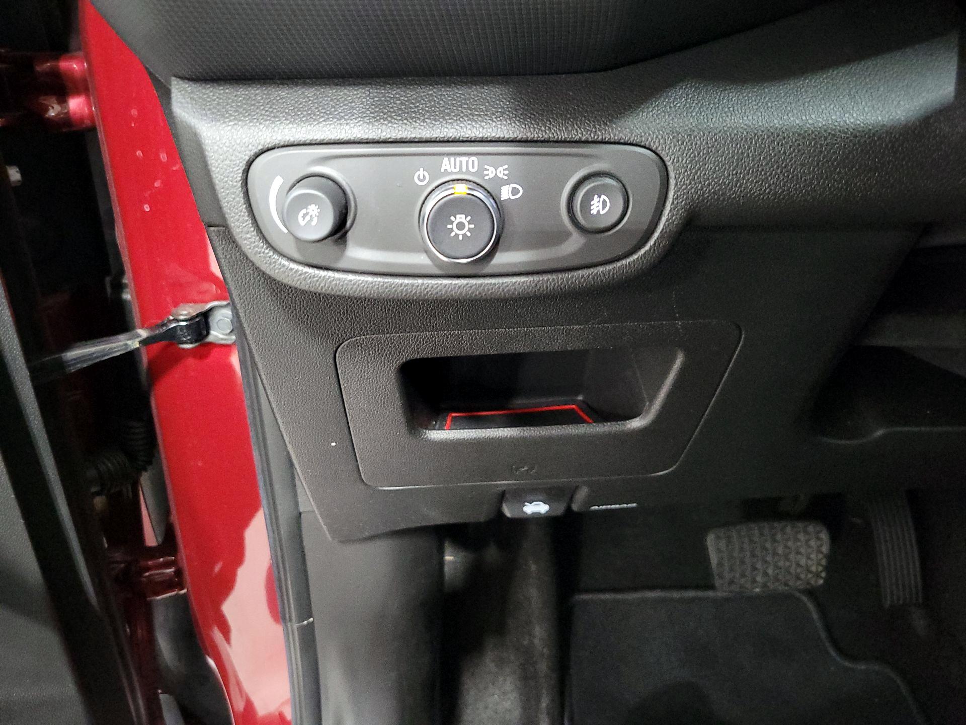 Thumbnail: 2023 Chevrolet TrailBlazer - 13