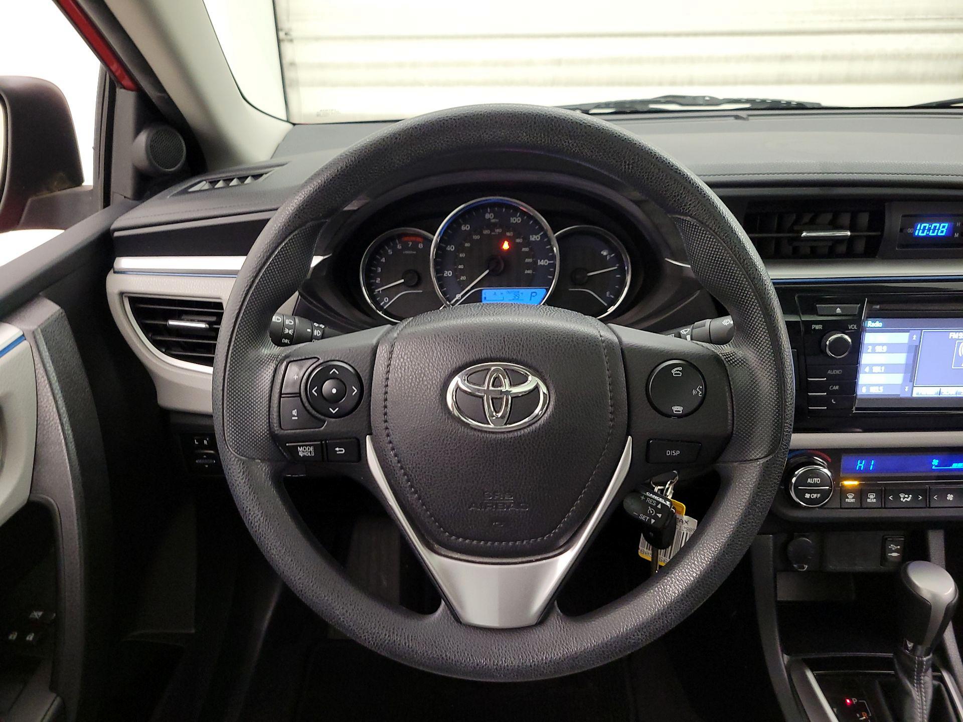 Thumbnail: 2014 Toyota Corolla - 10