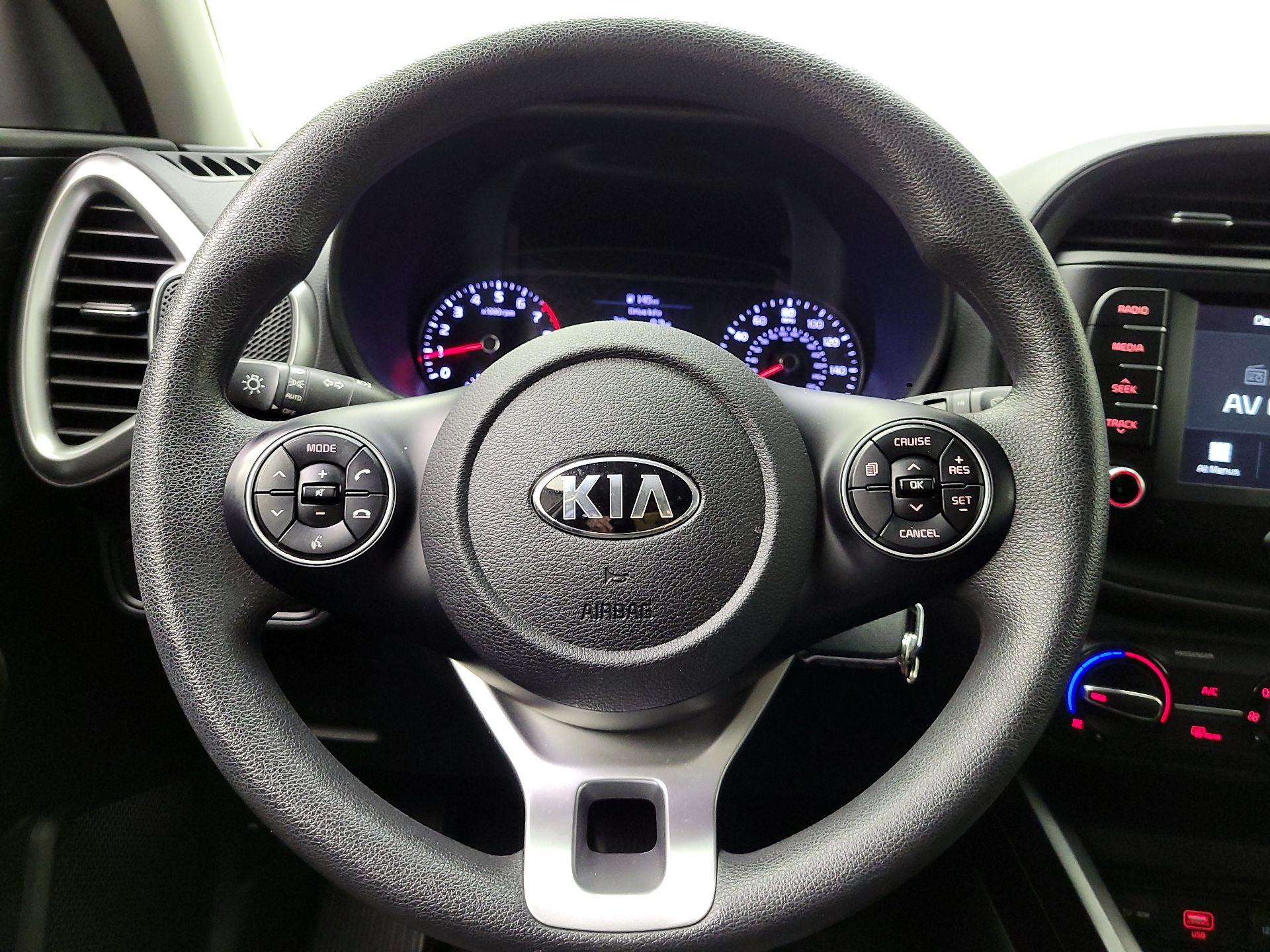 Thumbnail: 2020 Kia Soul - 10