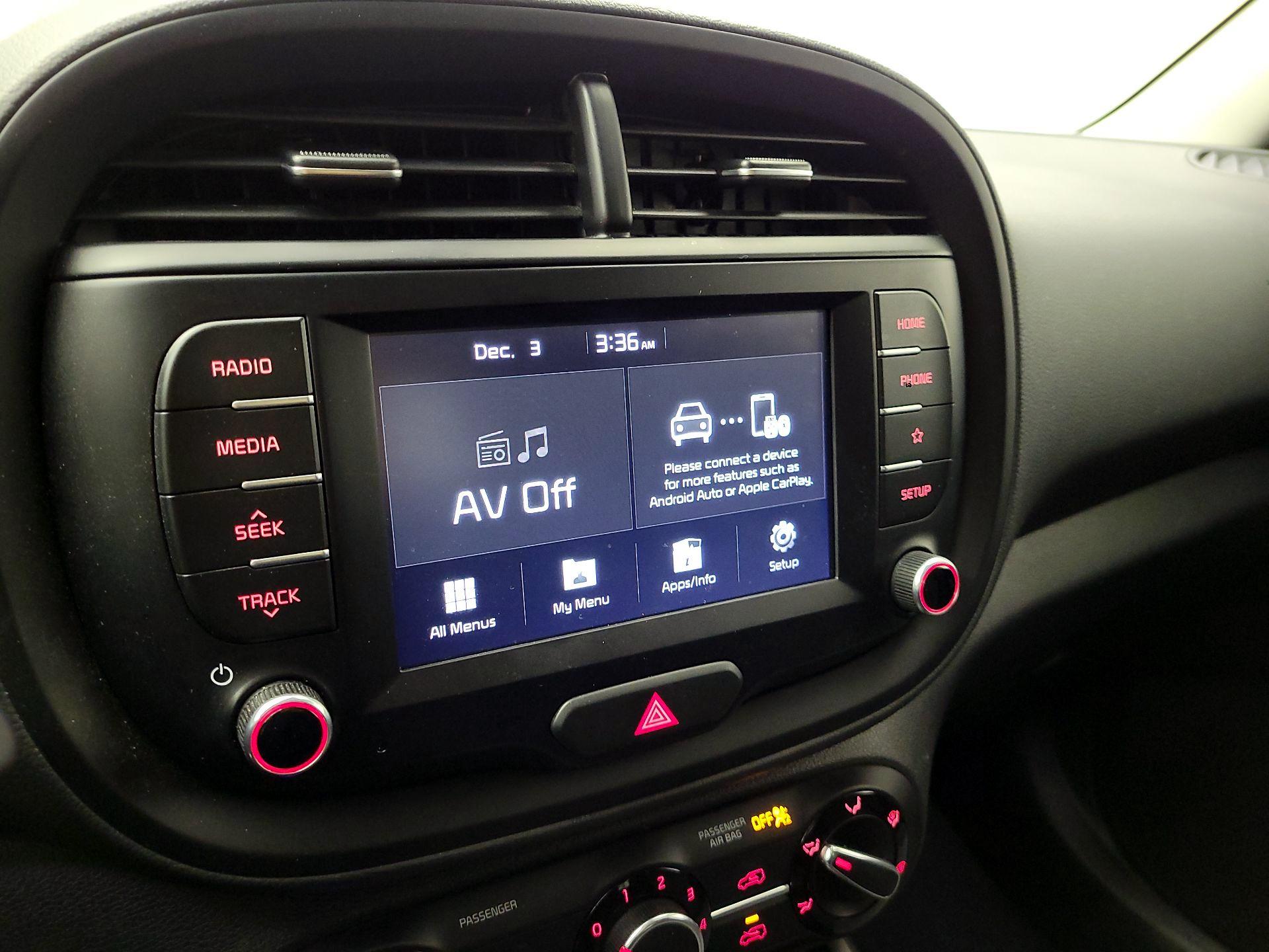 Thumbnail: 2020 Kia Soul - 16