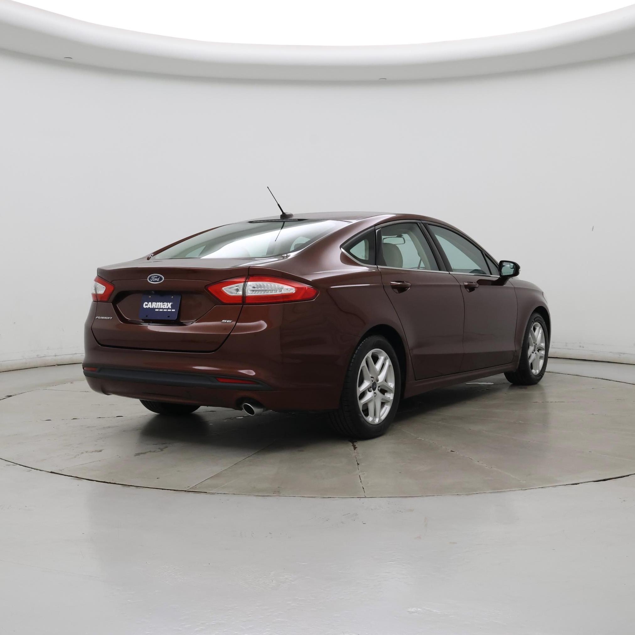 Thumbnail: 2015 Ford Fusion - 8