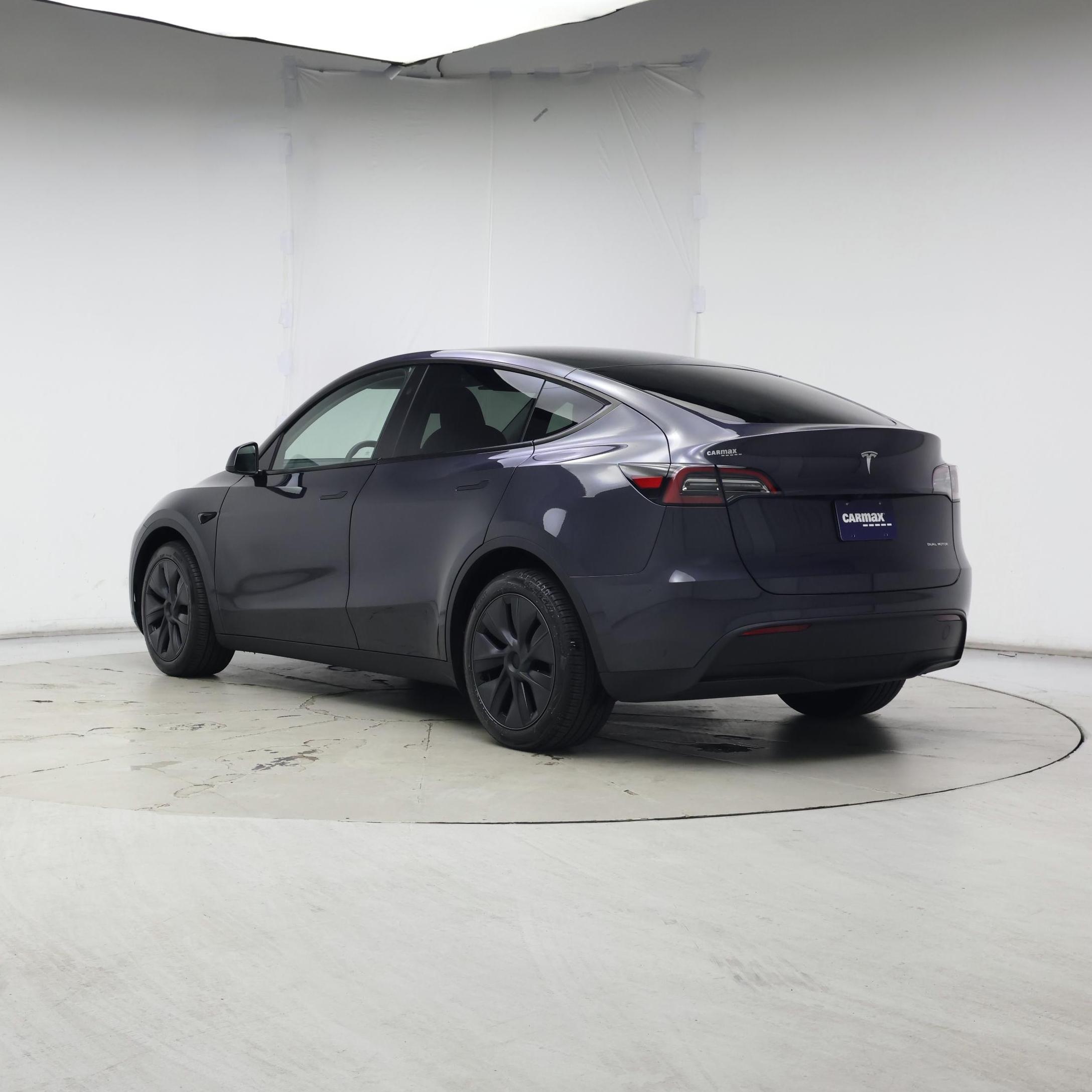 Thumbnail: 2025 Tesla Model Y - 2