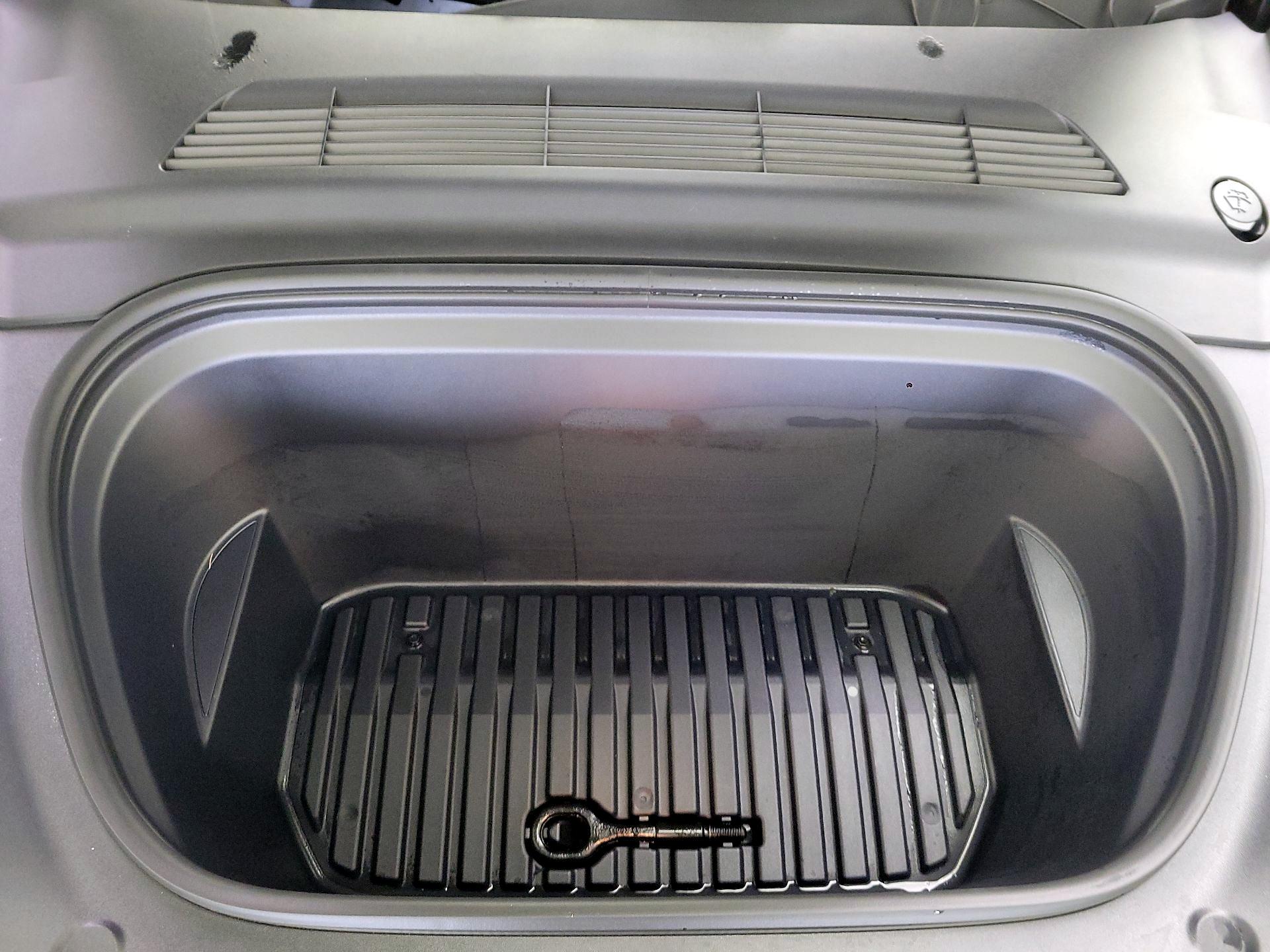 Thumbnail: 2025 Tesla Model Y - 20