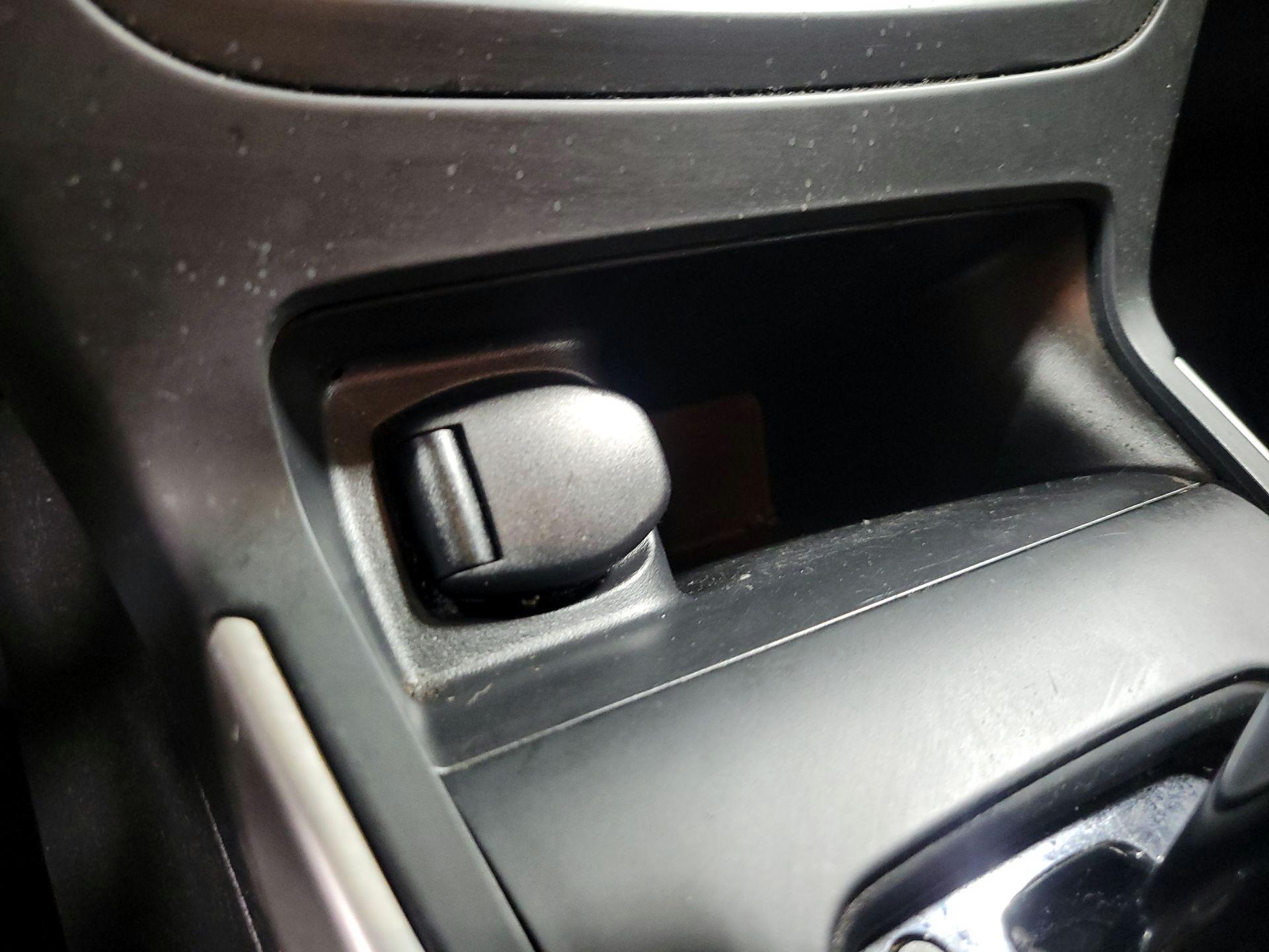 Thumbnail: 2016 Nissan Sentra - 18