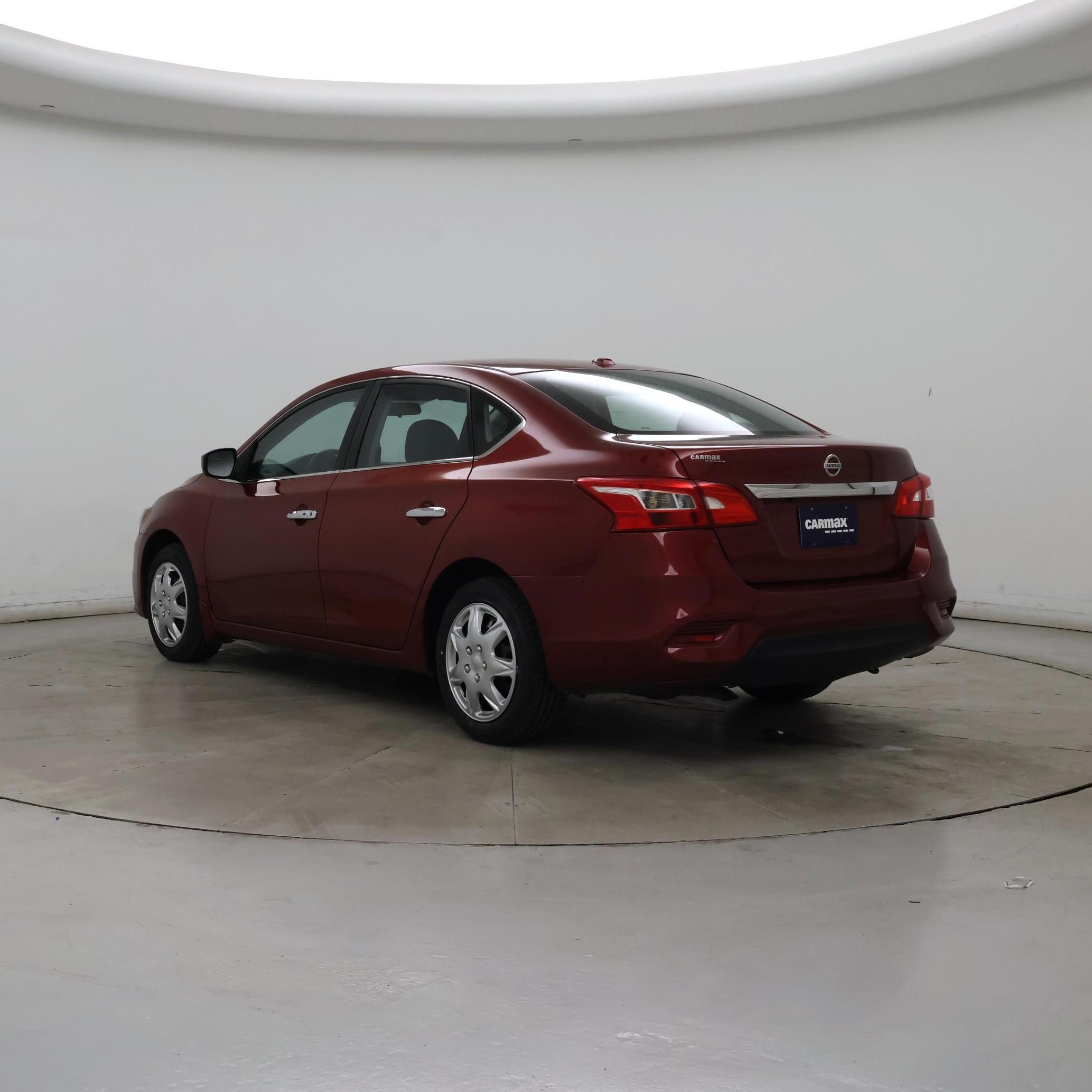 Thumbnail: 2016 Nissan Sentra - 2