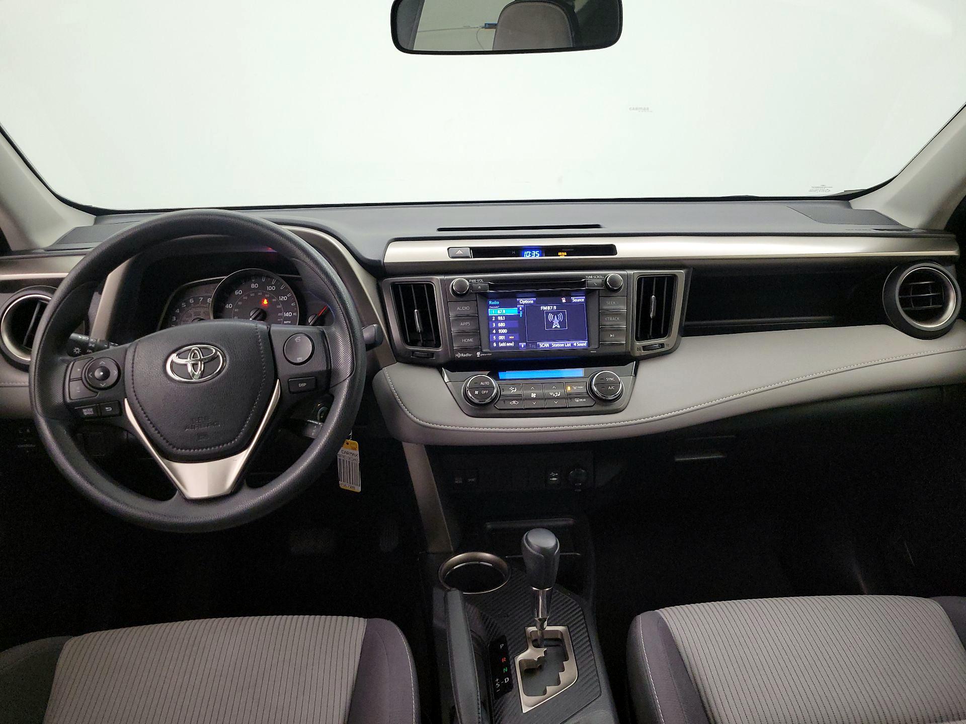 Thumbnail: 2014 Toyota RAV4 - 9